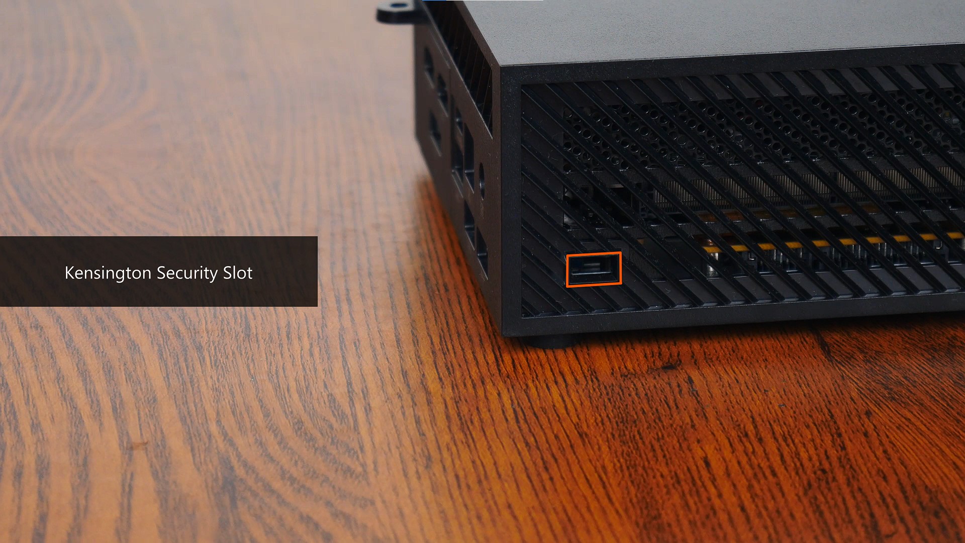 ASUS ExpertCenter PN53 Mini PC Kensington Slot
