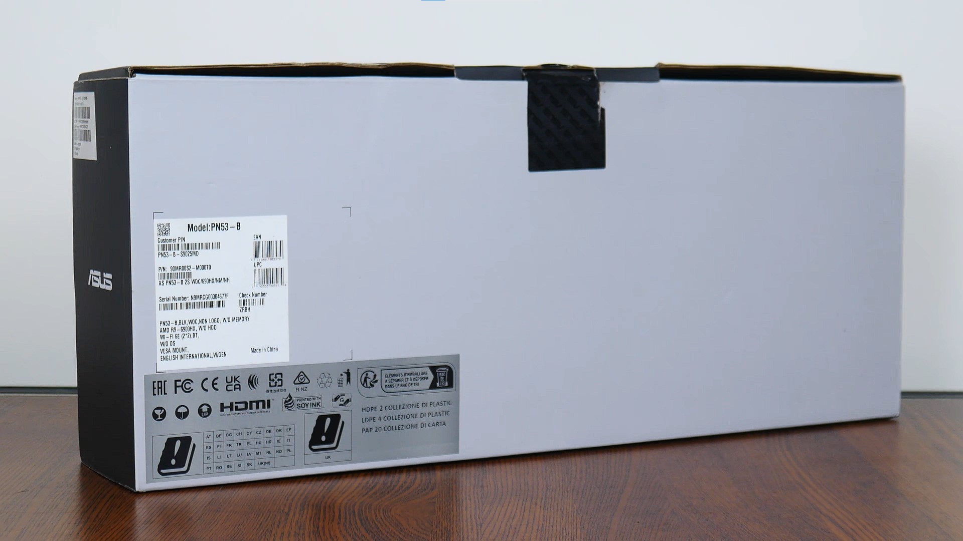 ASUS ExpertCenter PN53 Mini PC Packaging (Rear)