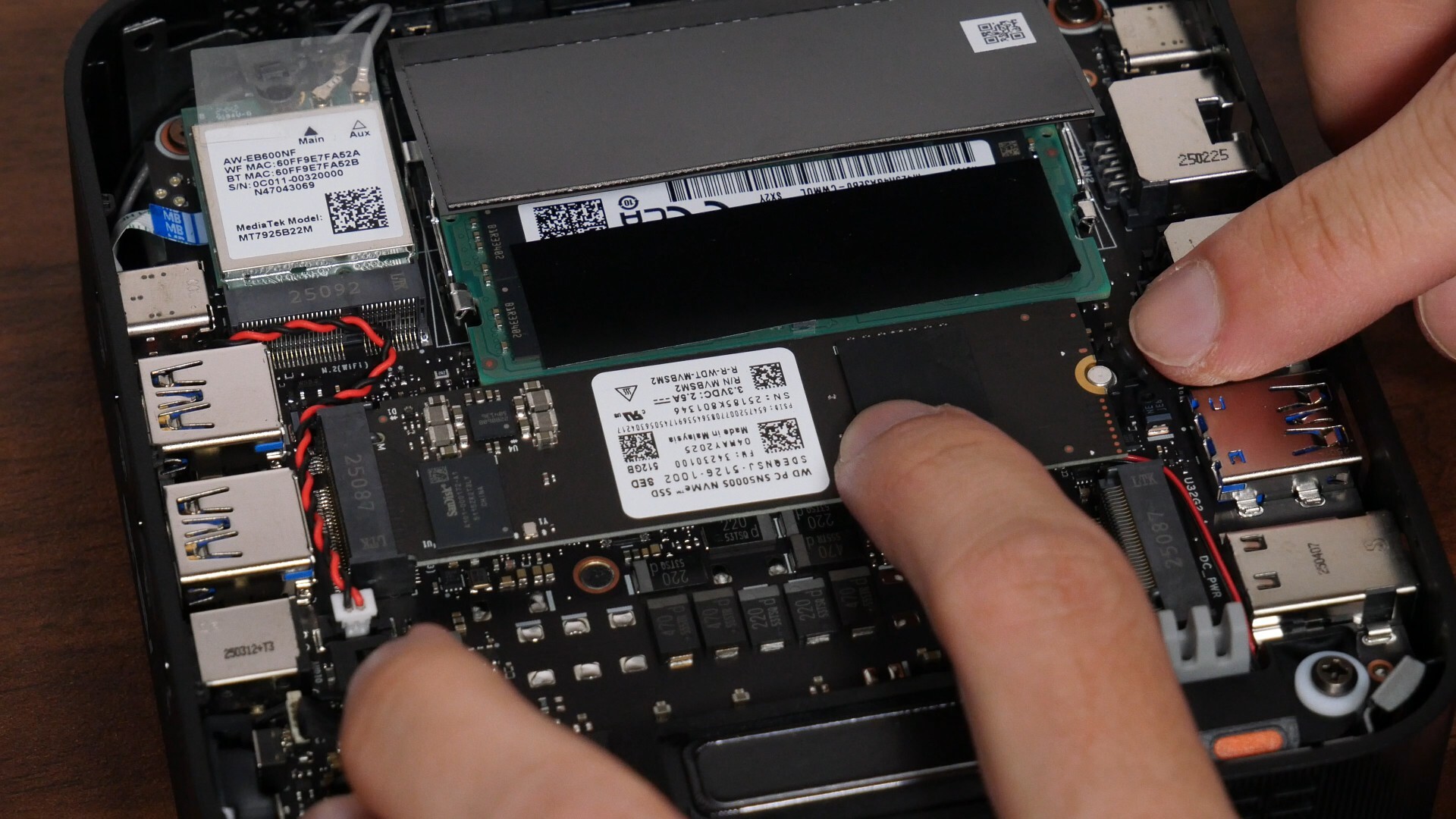 ASUS ExpertCenter PN54-S1 M.2 SSD Installation