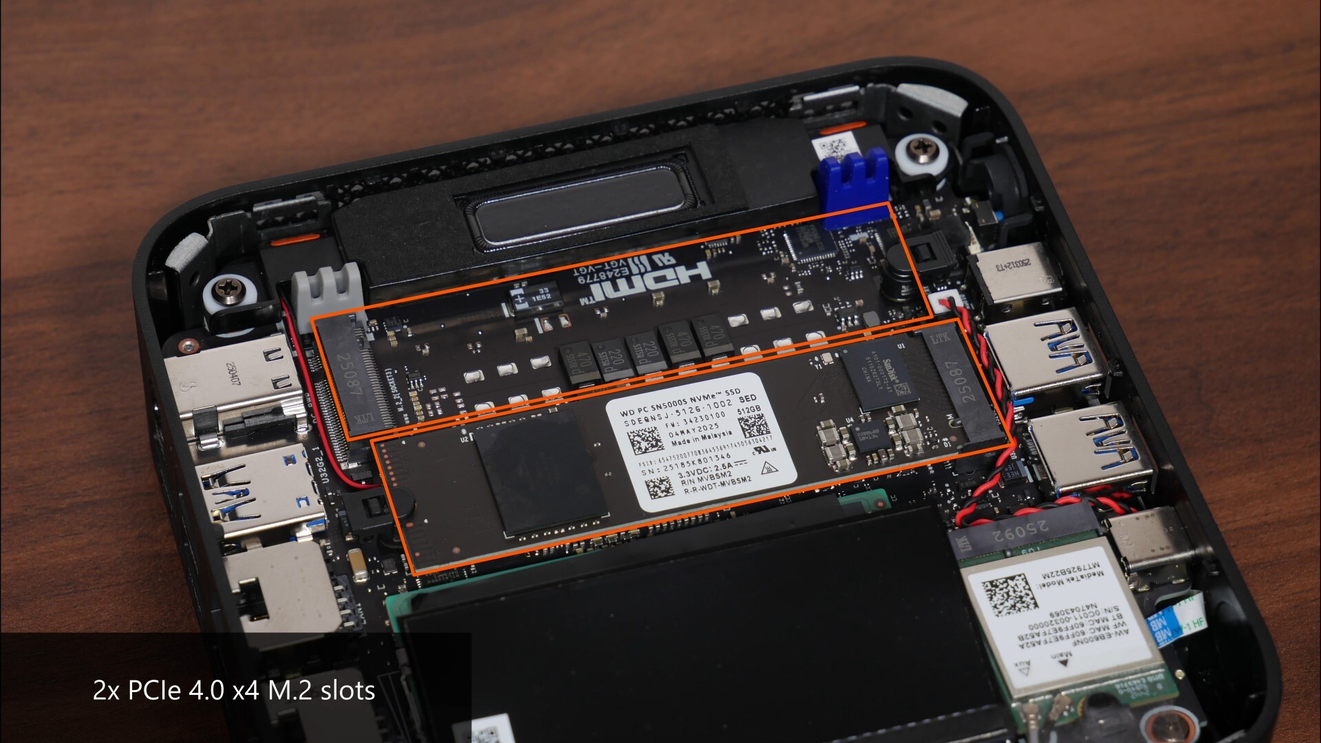 ASUS ExpertCenter PN54-S1 M.2 Slots