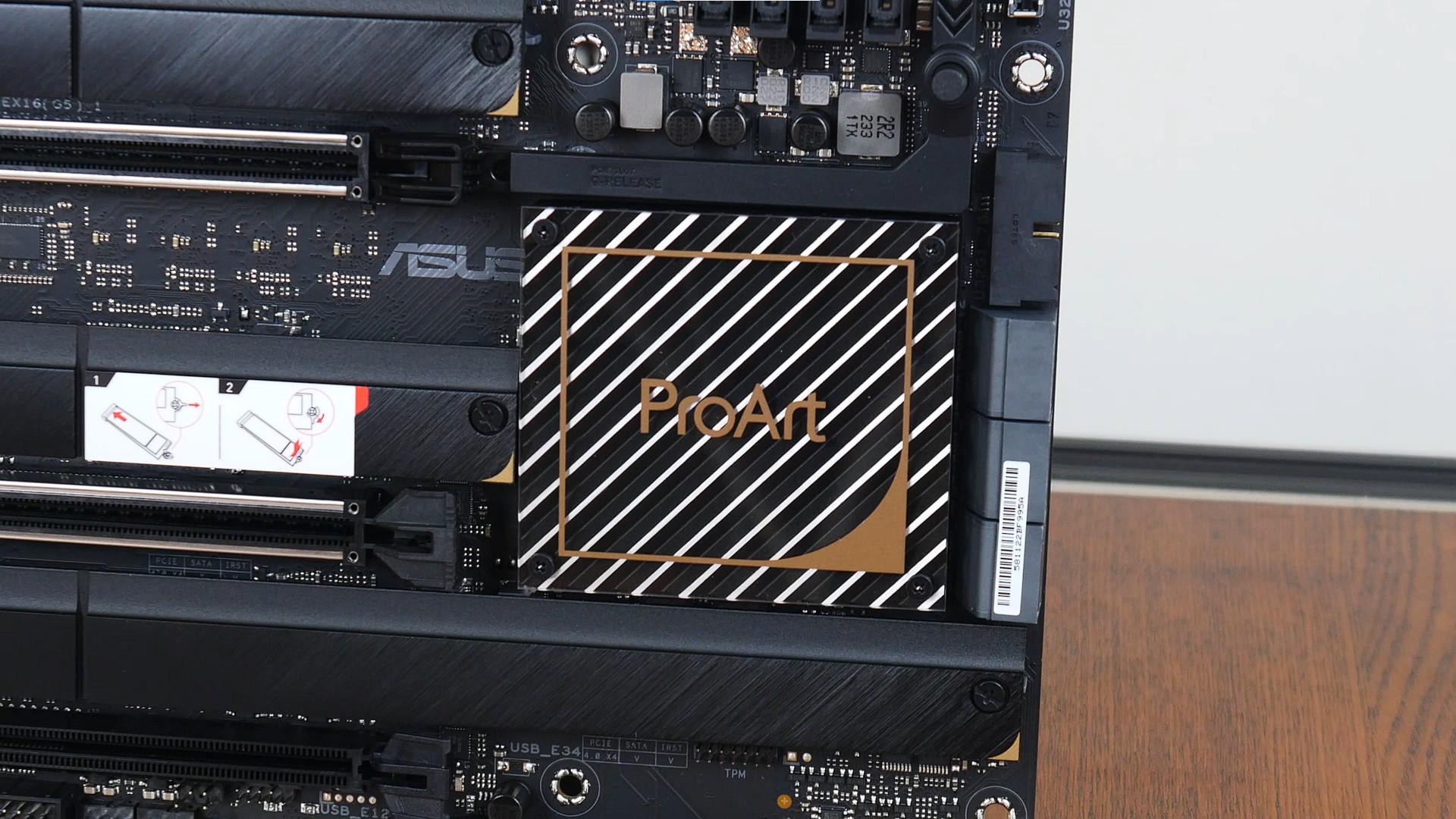 ASUS ProArt Z790-CREATOR WIFI Chipset Heatsink