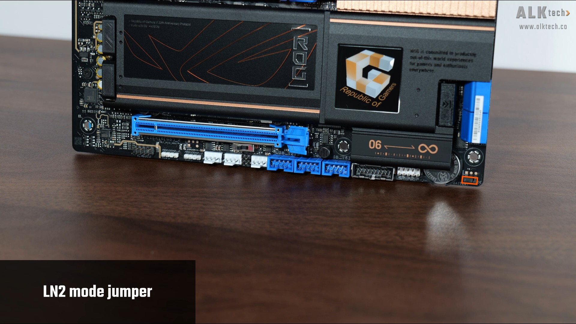 ASUS ROG CROSSHAIR 2006 LN2 Mode Jumper