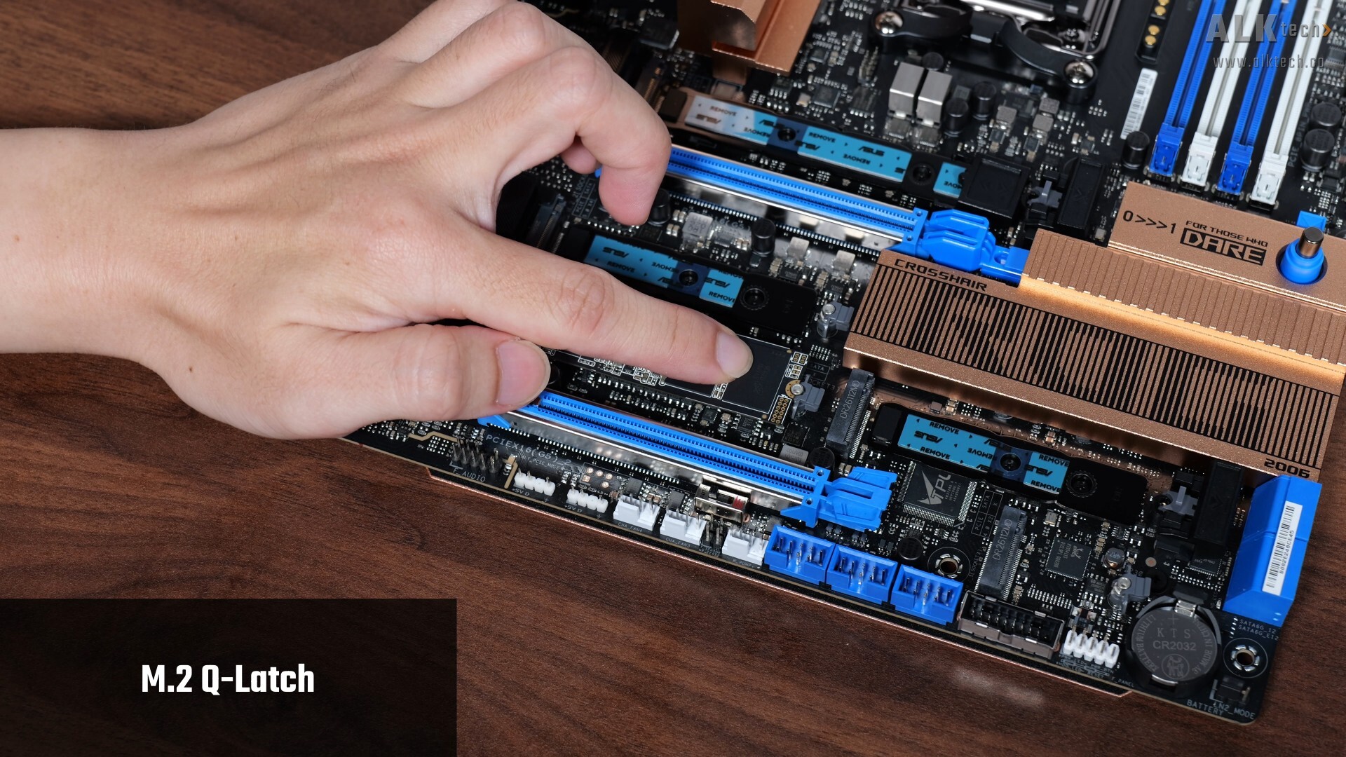 ASUS ROG CROSSHAIR 2006 M.2 Q-Latch