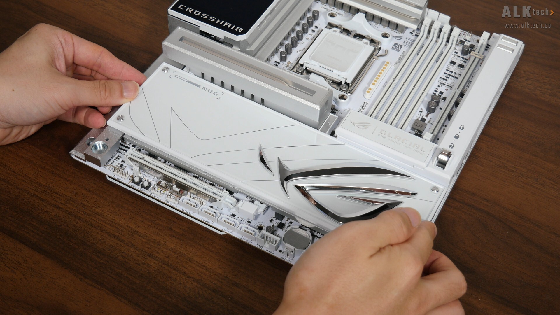 ASUS ROG CROSSHAIR X870E GLACIAL Aesthetic Cover