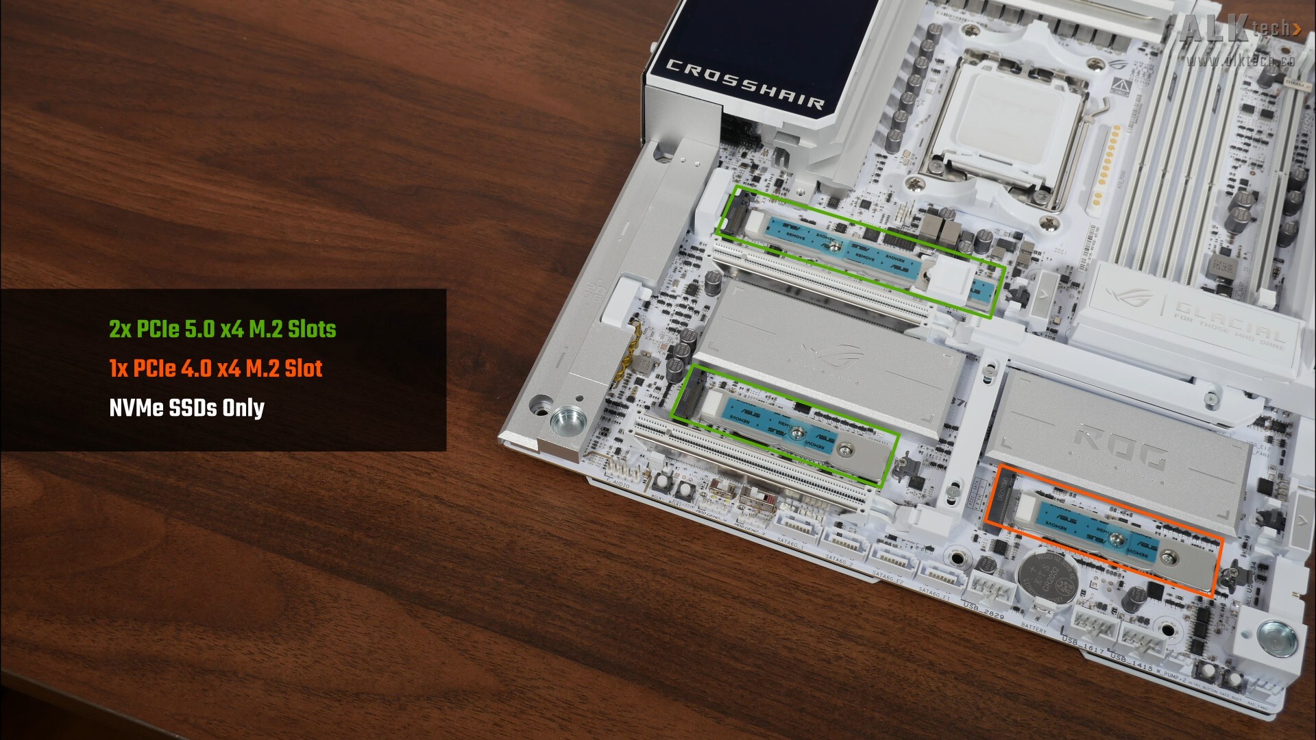  ASUS ROG CROSSHAIR X870E GLACIAL M.2 Slots (Onboard)