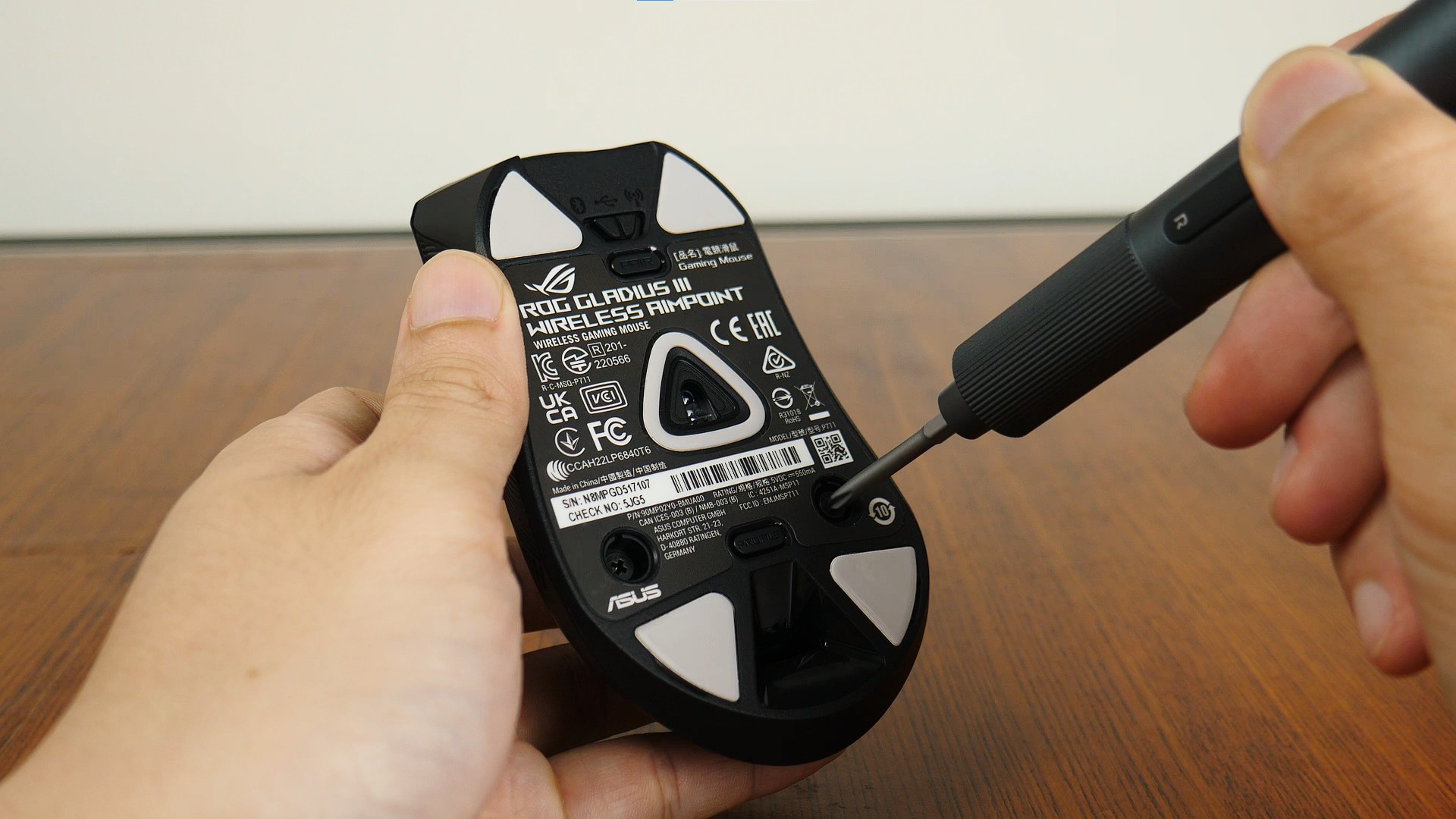 ASUS ROG Gladius III Wireless AimPoint Disassembly