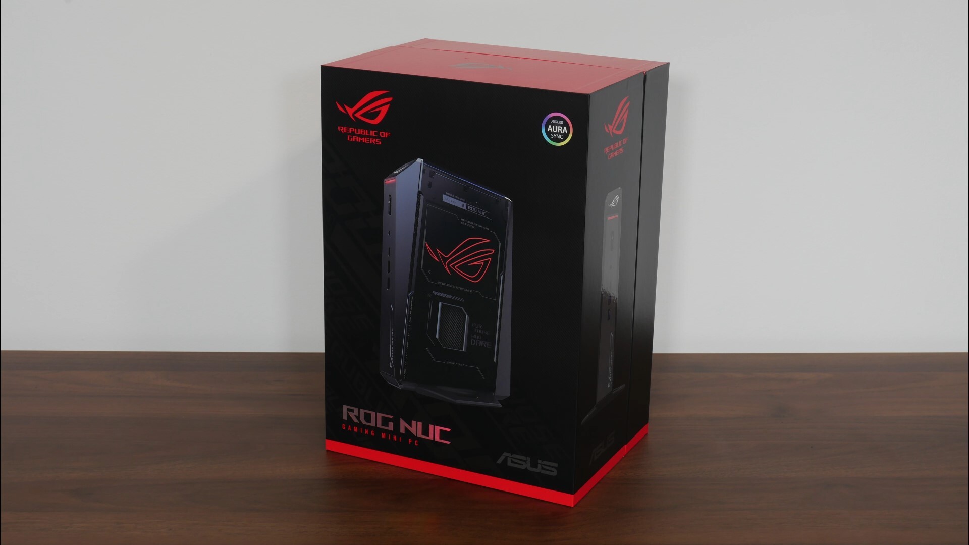 ASUS ROG NUC (2025) Packaging (Front)