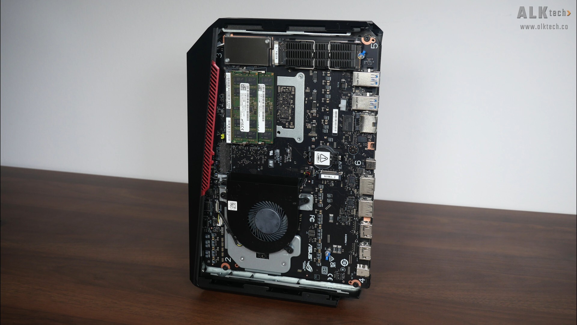 ASUS ROG NUC 16 Motherboard