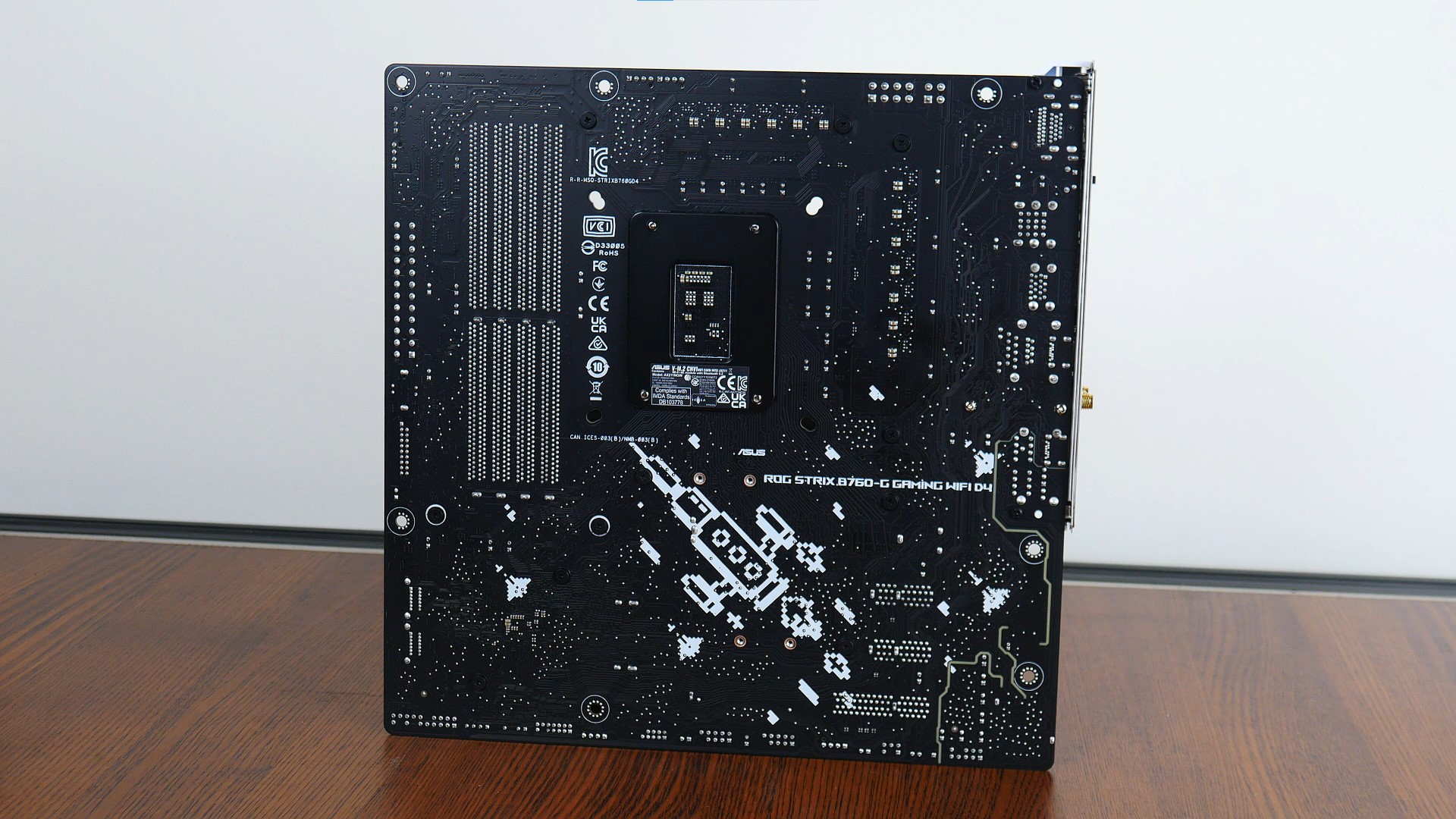 ASUS ROG STRIX B760-G GAMING WIFI D4 Aesthetics (2)