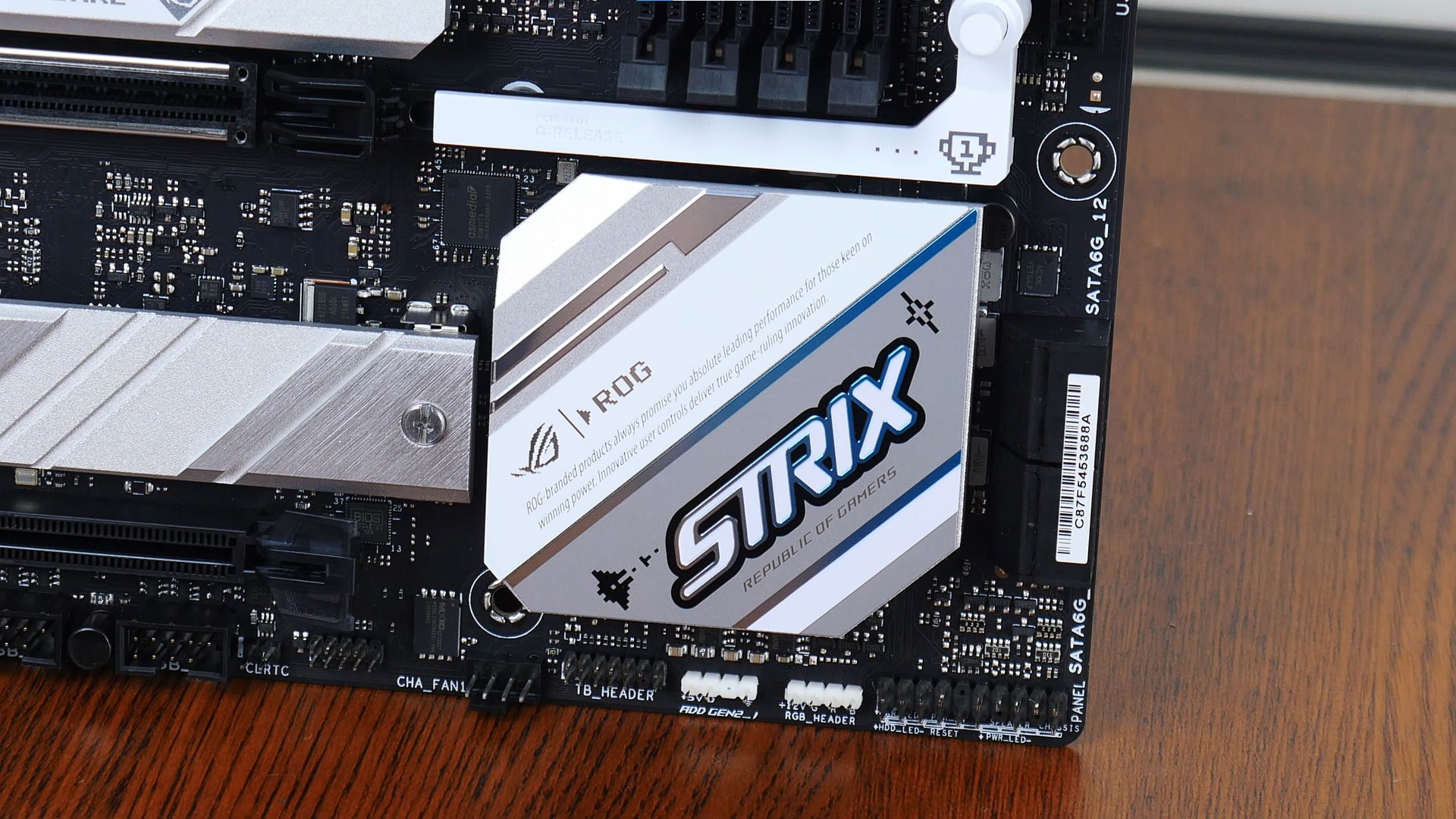 ASUS ROG STRIX B760-G GAMING WIFI D4 Chipset Heatsink