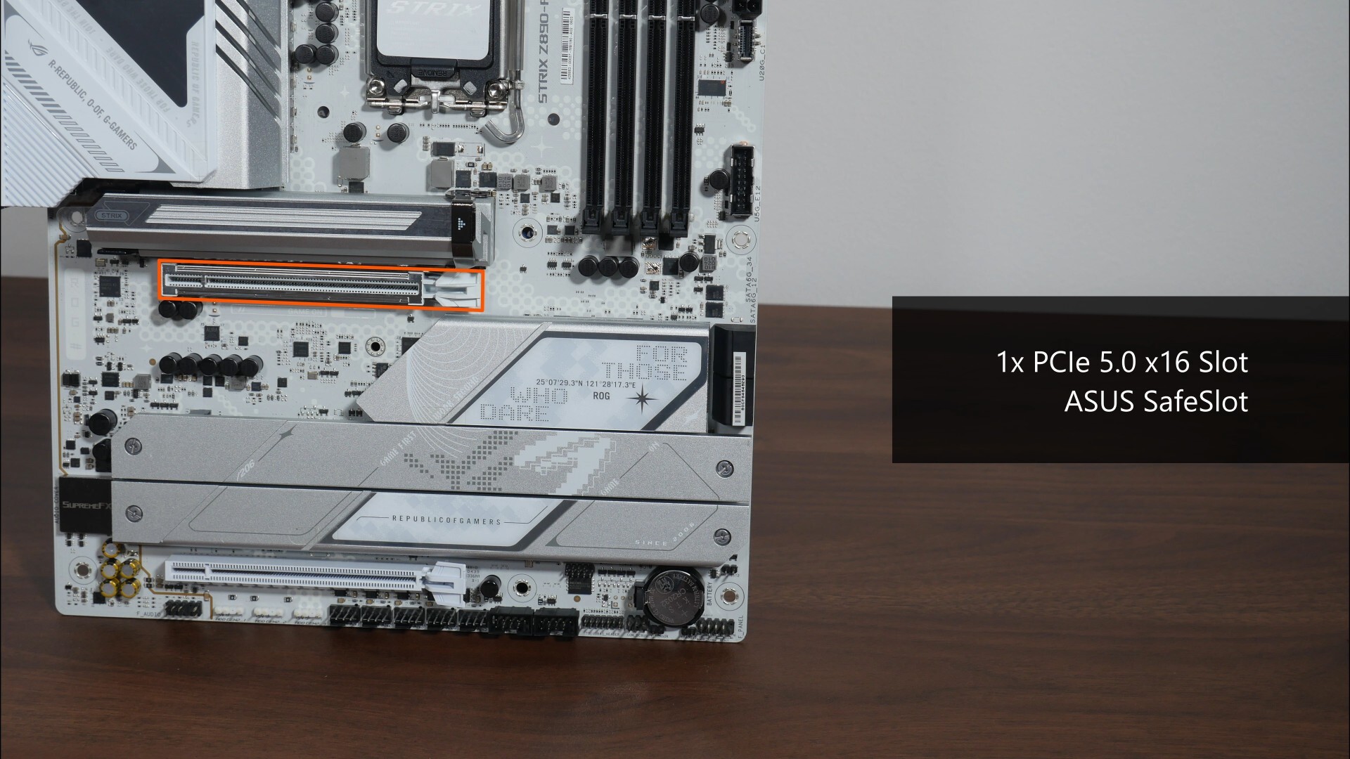 ASUS ROG STRIX Z890-A GAMING WIFI PCIe 5.0 x16 Slot