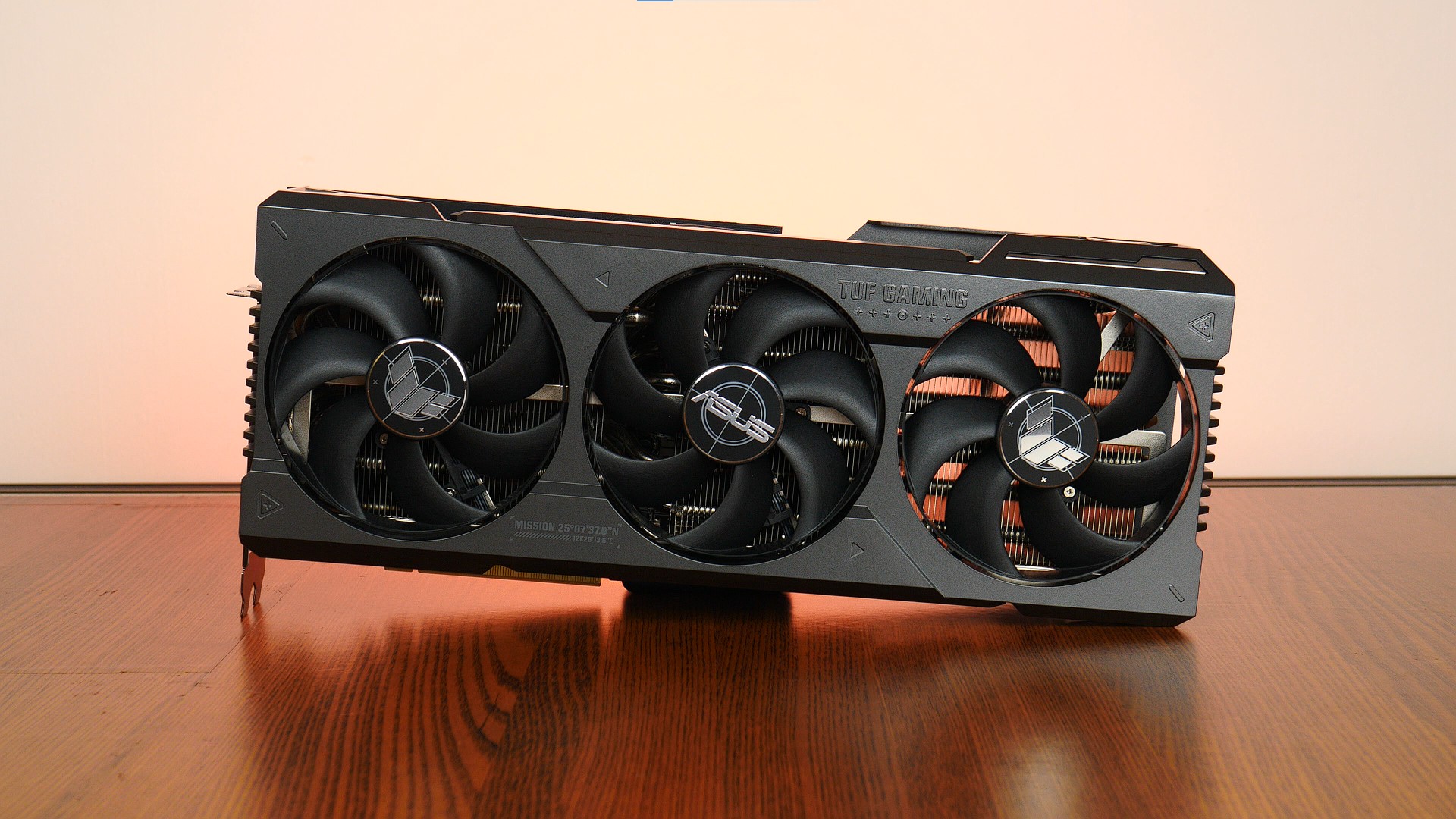 ASUS TUF Gaming GeForce RTX 4080 16GB GDDR6X OC Edition Aesthetics (1)