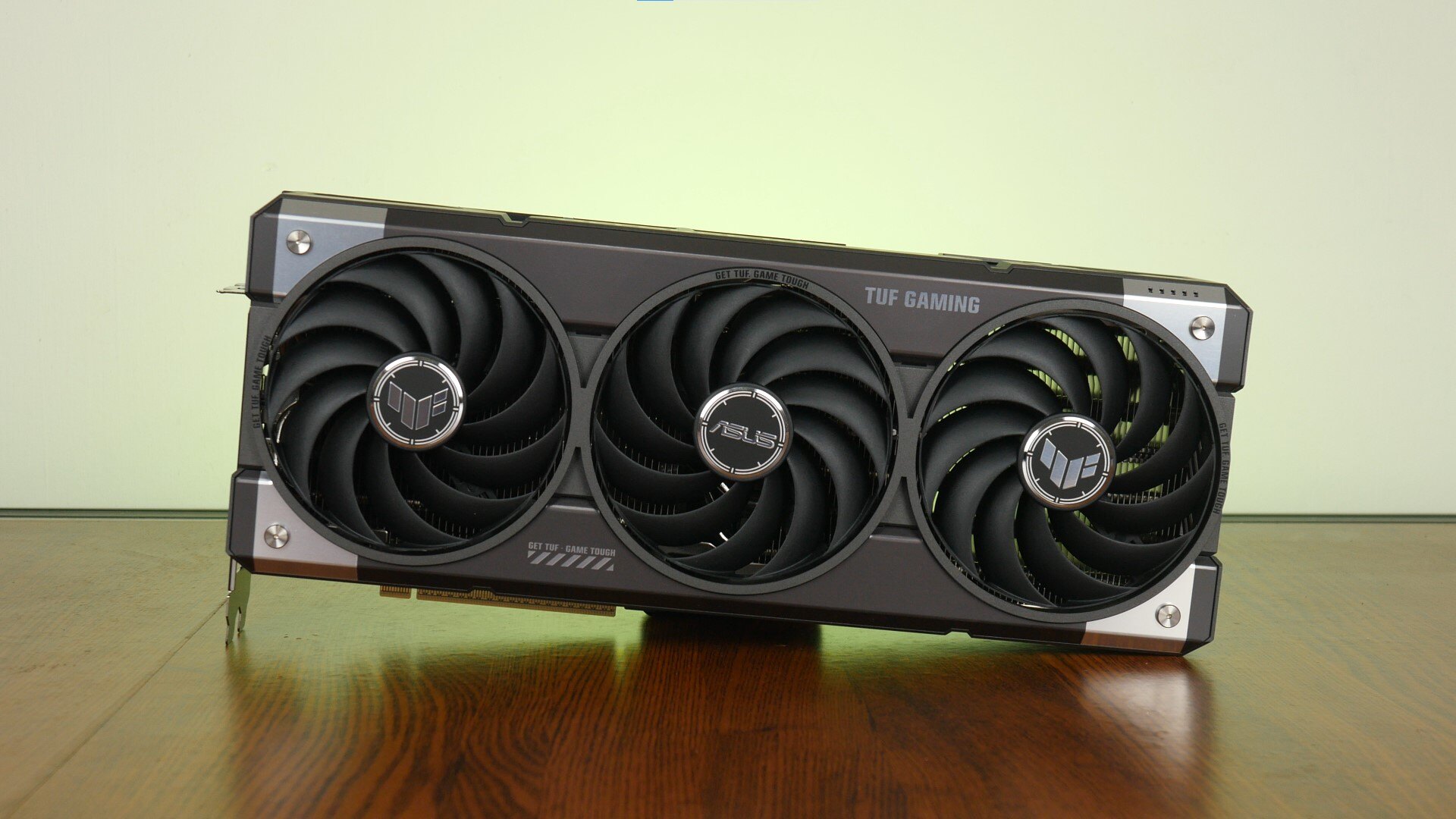 ASUS TUF Gaming GeForce RTX 5070 Ti 16GB GDDR7 OC Edition Aesthetics (Front)