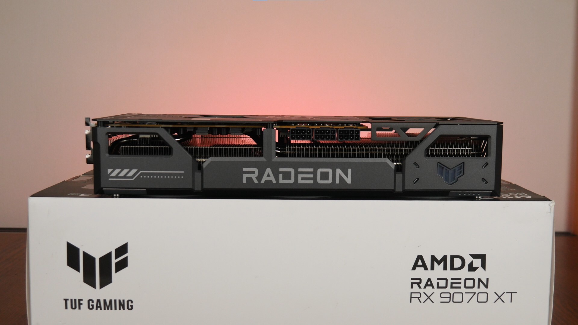 ASUS TUF Gaming Radeon RX 9070 XT OC Edition 16GB GDDR6 Aesthetics (Long Edge Top)