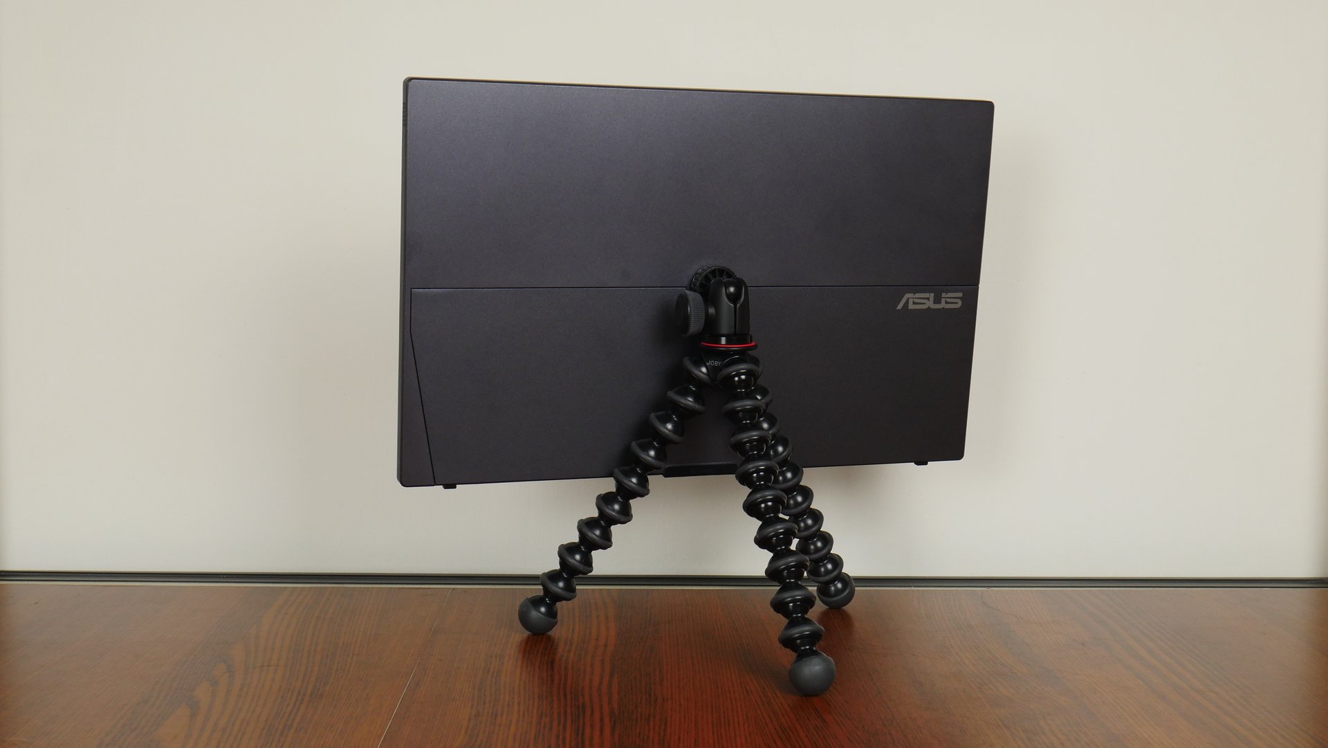 ASUS ZenScreen GO MB16AWP Tripod Mount