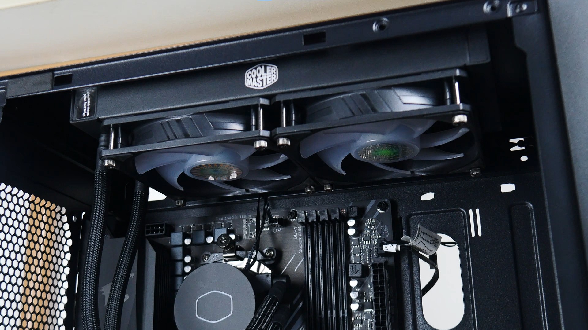 Cooler Master CMP 320 AIO CPU Cooler Installation