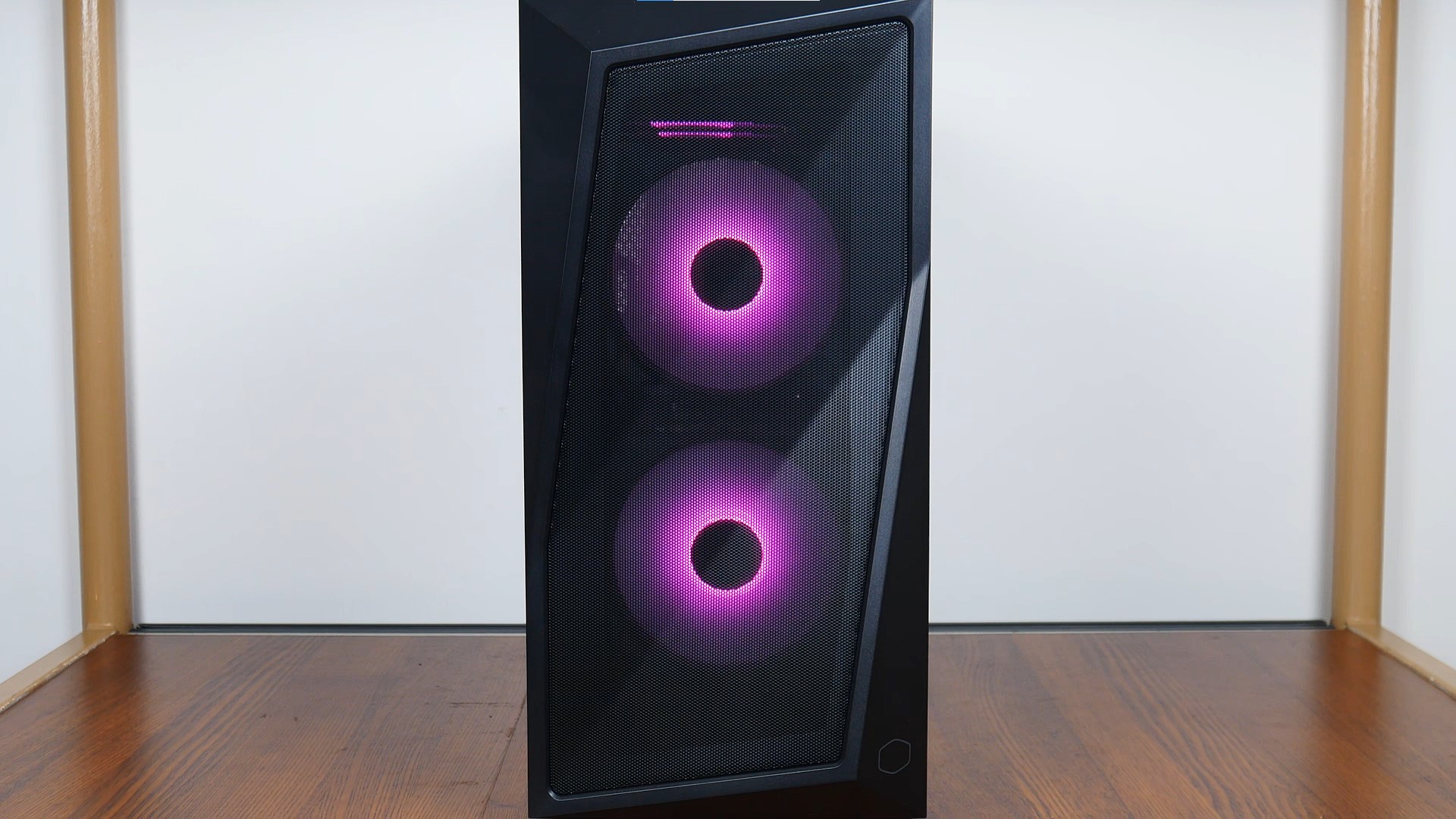 Cooler Master CMP 320 Aesthetics (10)