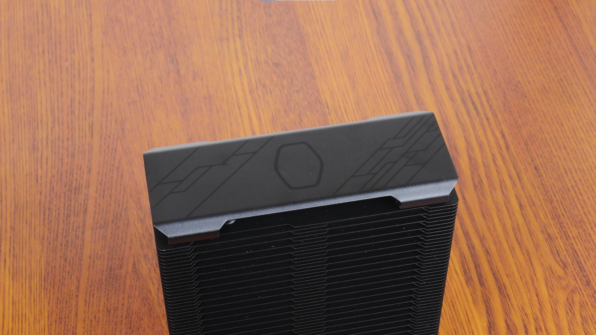 Cooler Master Hyper 212 Halo Black Aesthetics (3)