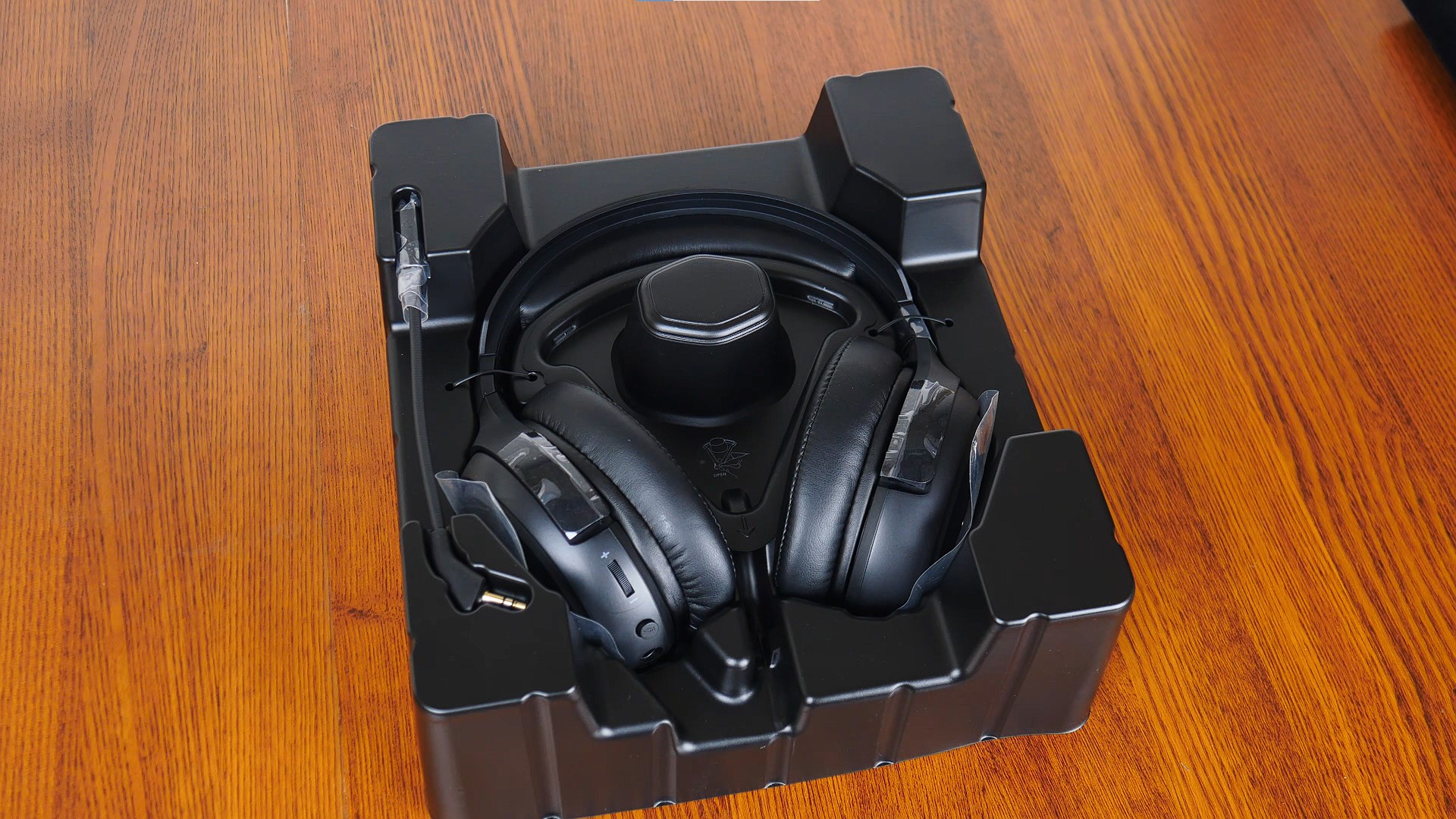 Cooler Master MH670 Wireless Gaming Headset Accessories