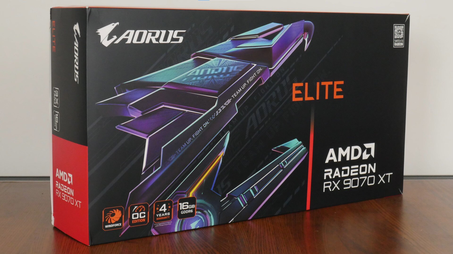 Gigabyte AORUS Radeon RX 9070 XT ELITE 16G Packaging (Front)