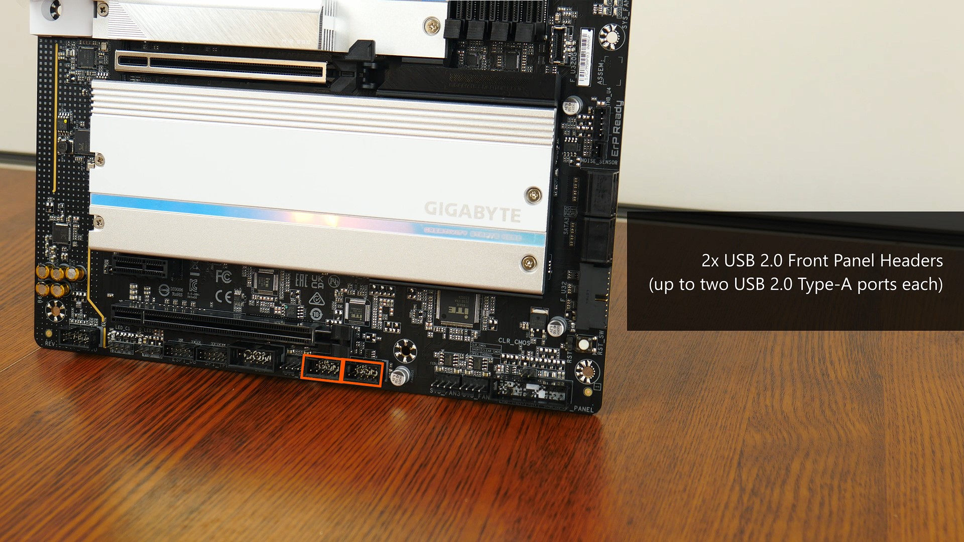 Gigabyte B650 AERO G FP USB 2.0 Type-A