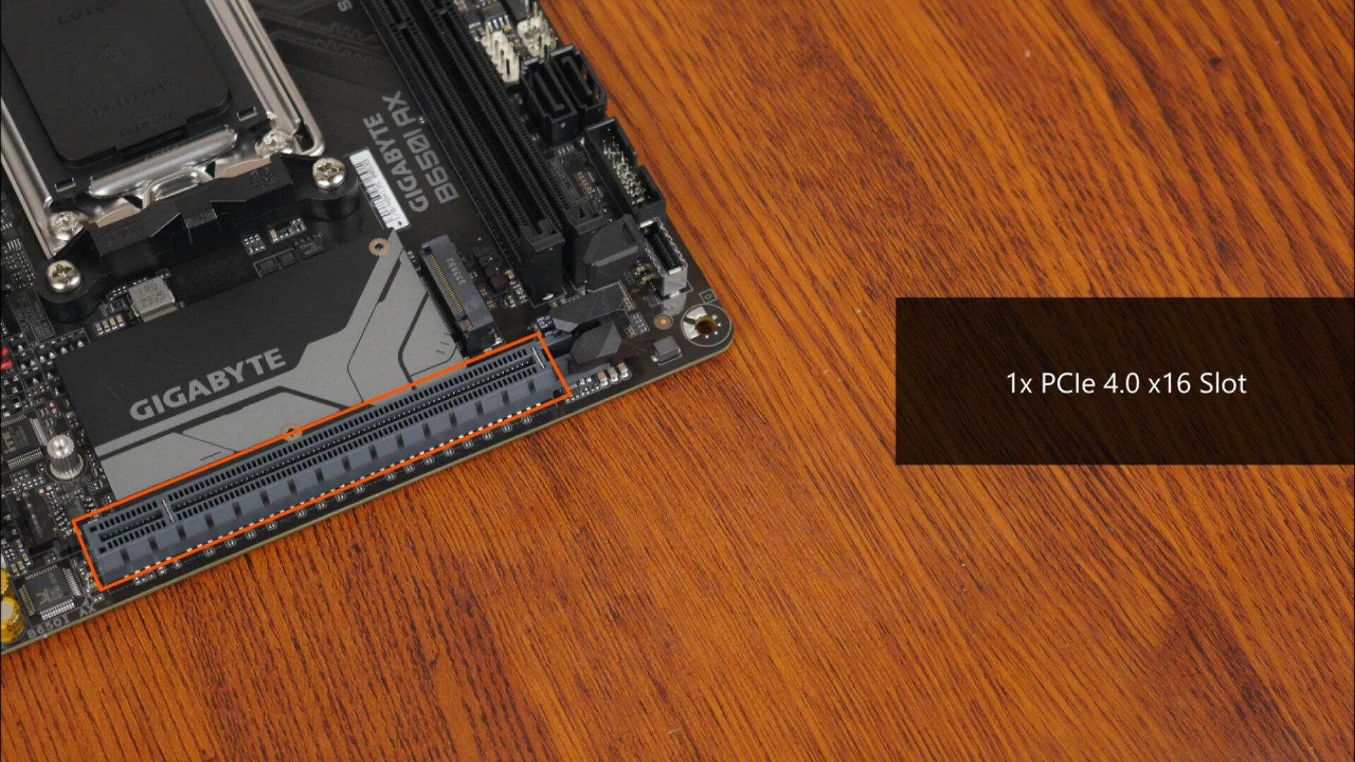 Gigabyte B650I AX AM5 PCIe 4.0 x16 Slot