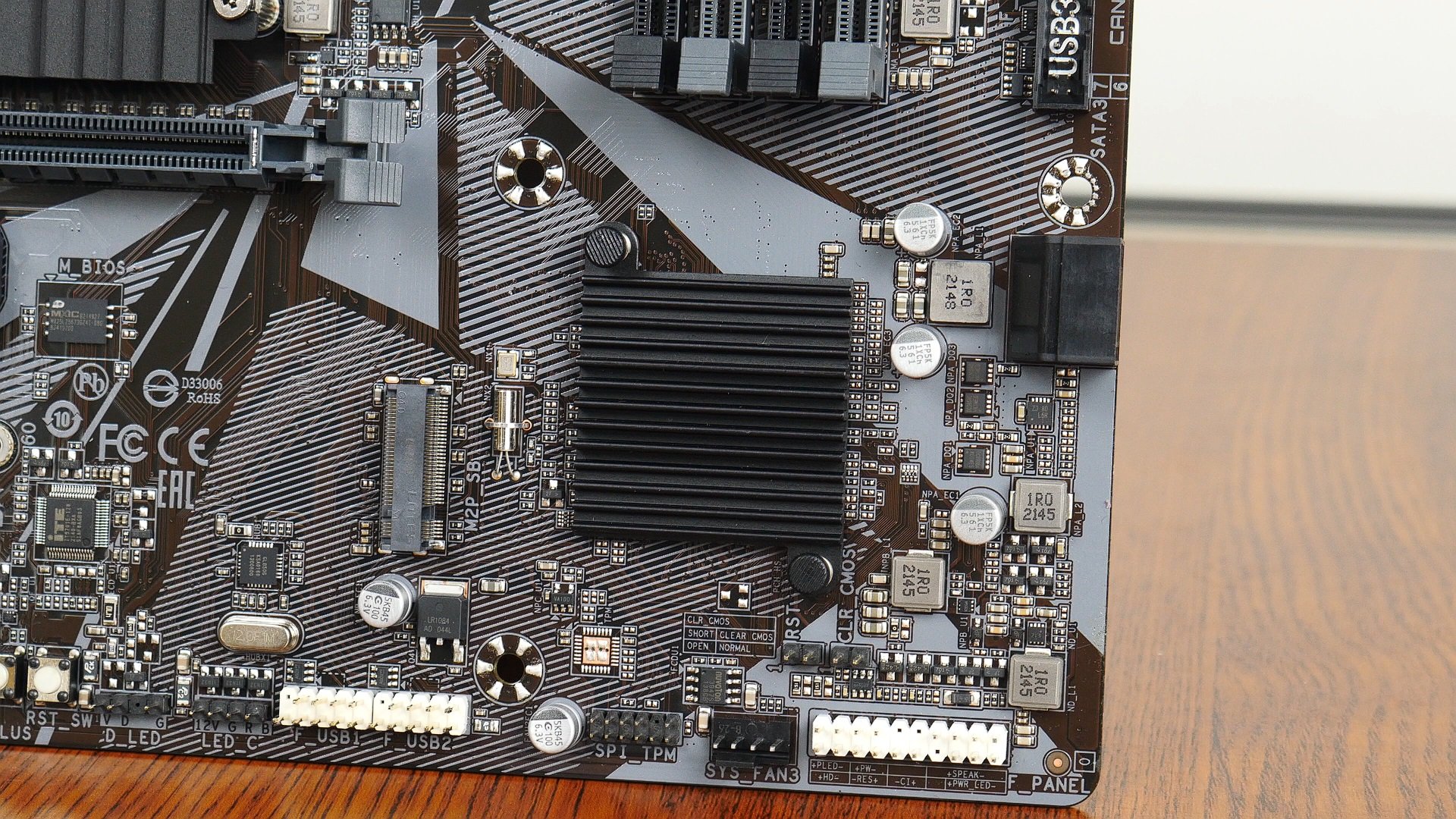 Gigabyte B660M DS3H AX DDR4 Chipset Heatsink
