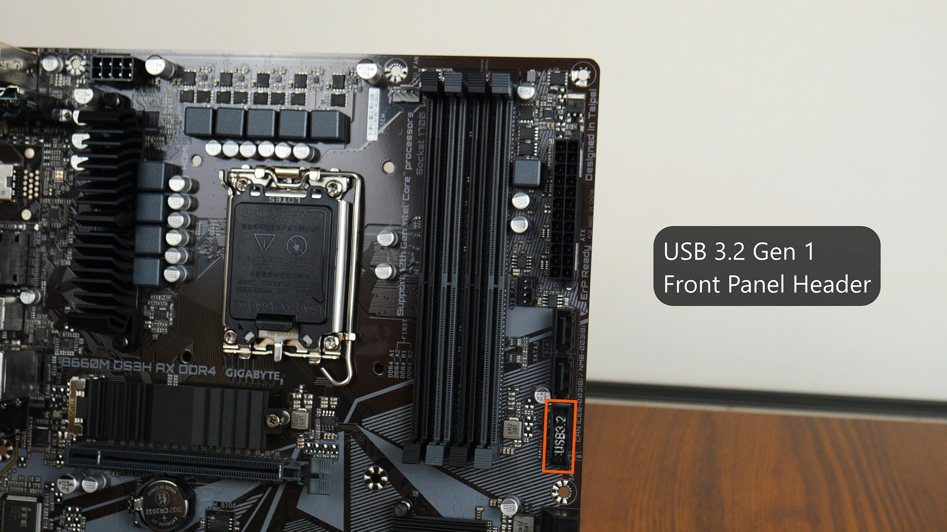 Gigabyte B660M DS3H AX DDR4 Front Panel USB