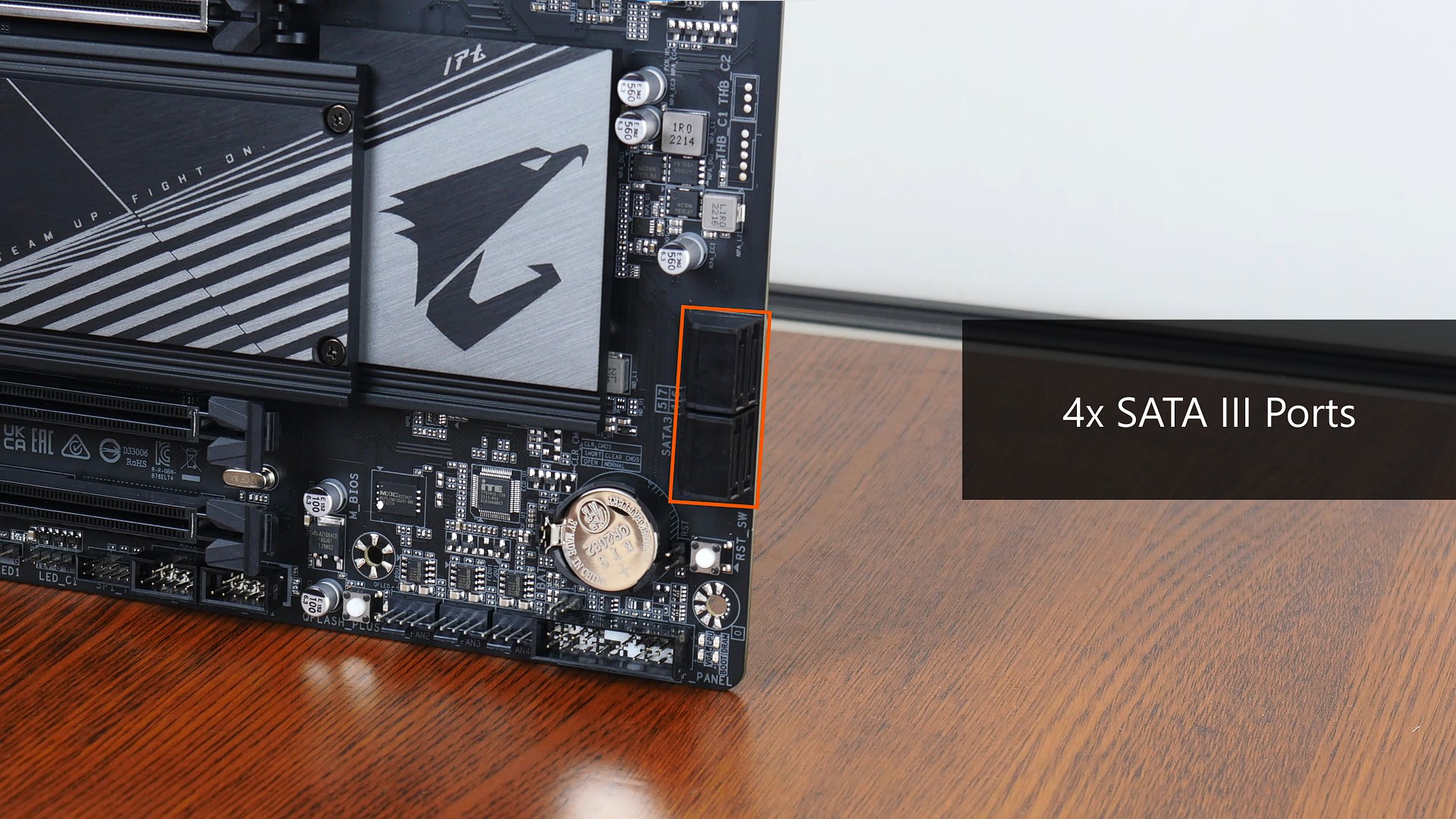 Gigabyte B760 AORUS ELITE DDR4 SATA Ports