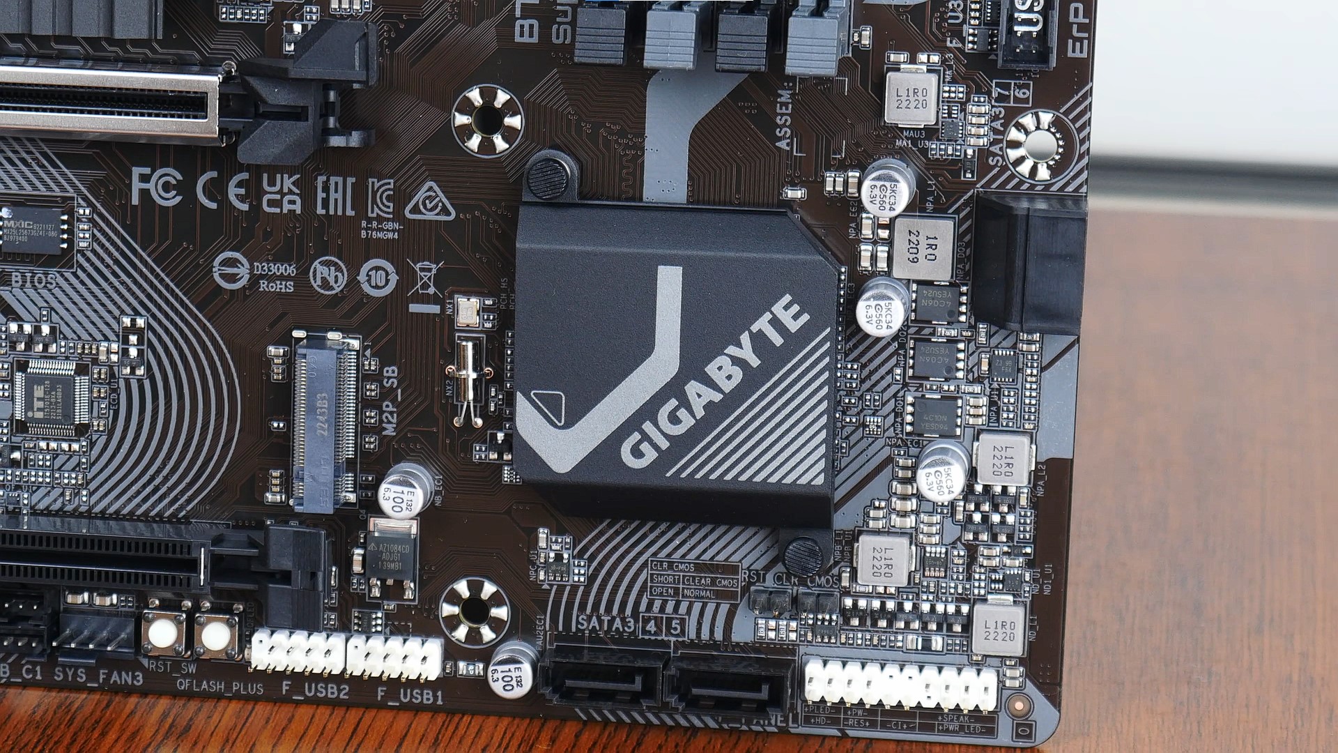 Gigabyte B760M GAMING X AX DDR4 Chipset Heatsink
