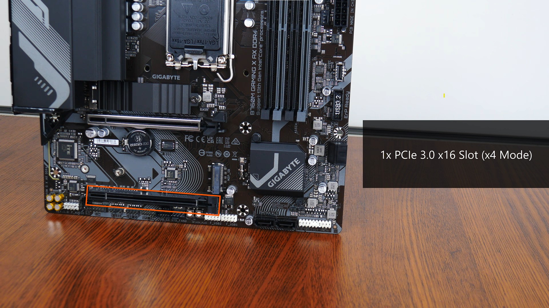 Gigabyte B760M GAMING X AX DDR4 PCIe 3.0 x16 Slot