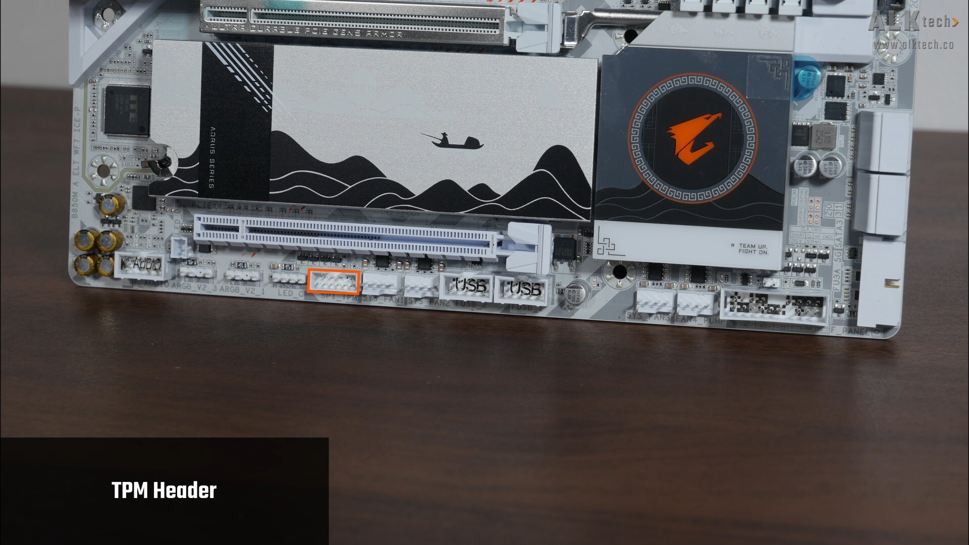 Gigabyte B850M AORUS ELITE WIFI7 ICE-P TPM Header