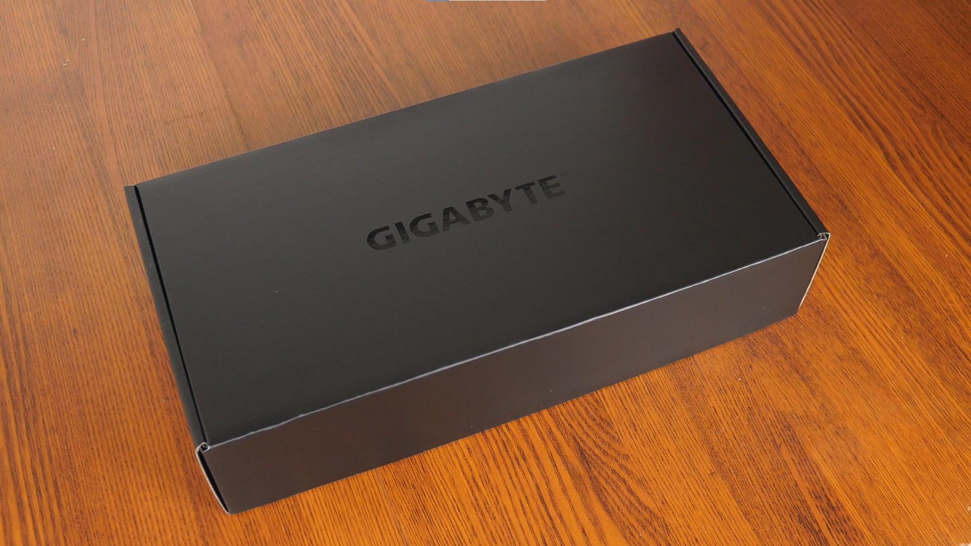 Gigabyte GeForce RTX 4060 EAGLE OC ICE Packaging (Internal)