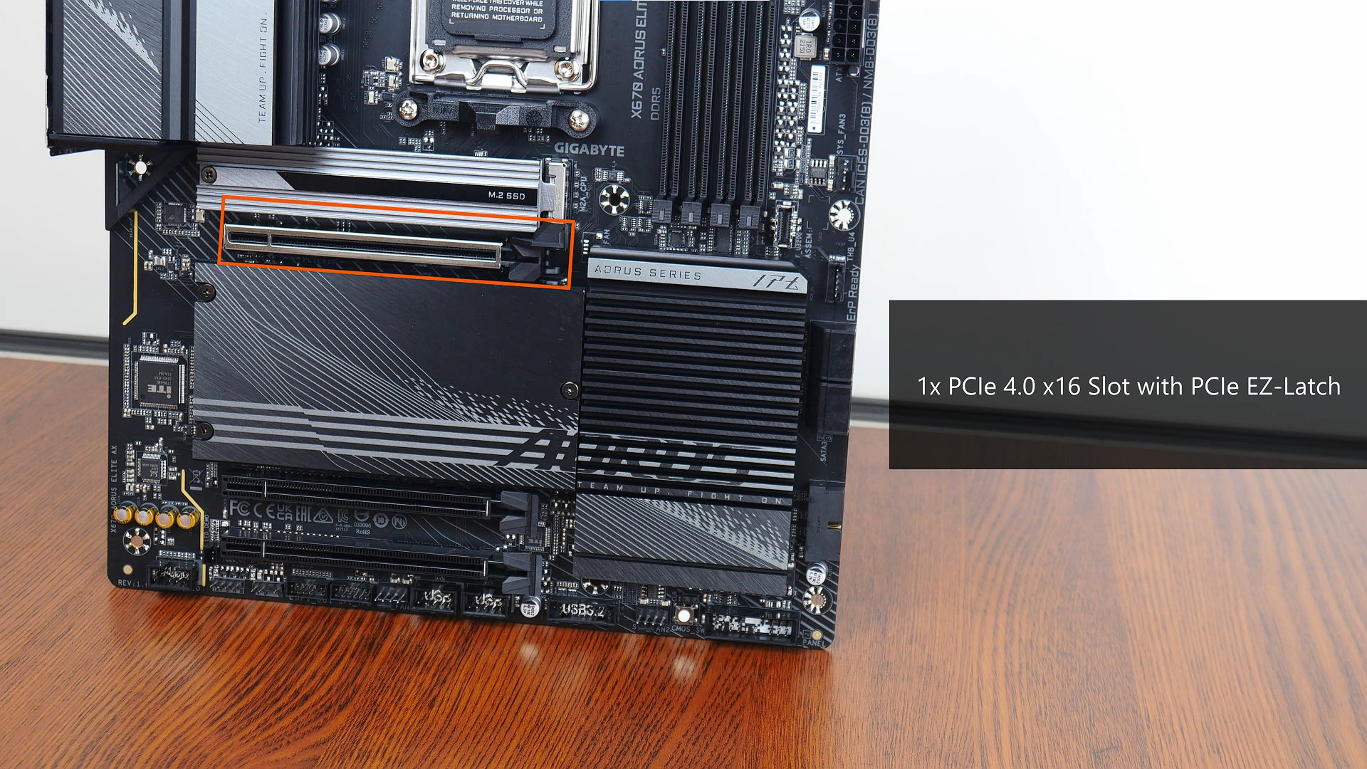 Gigabyte X670 AORUS ELITE AX PCIe 4.0 x16 Graphics Slot