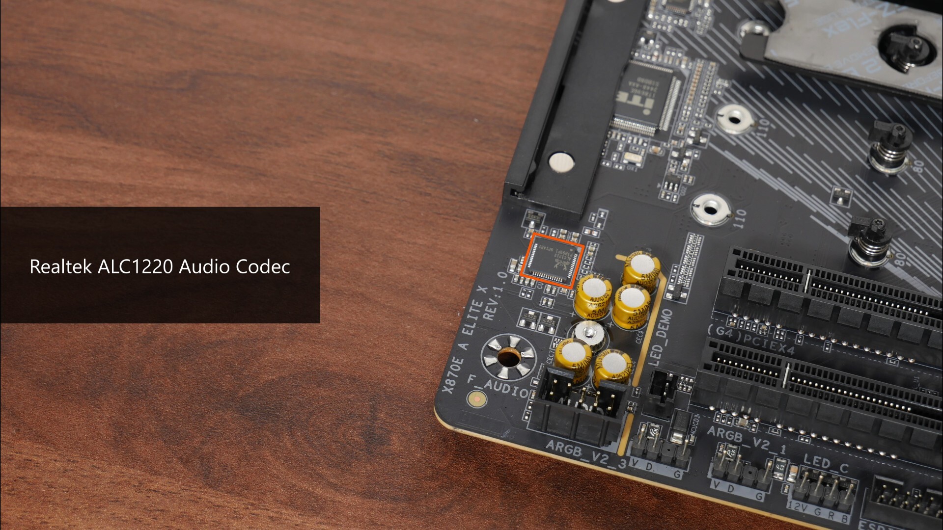 Gigabyte X870E AORUS ELITE X3D Audio