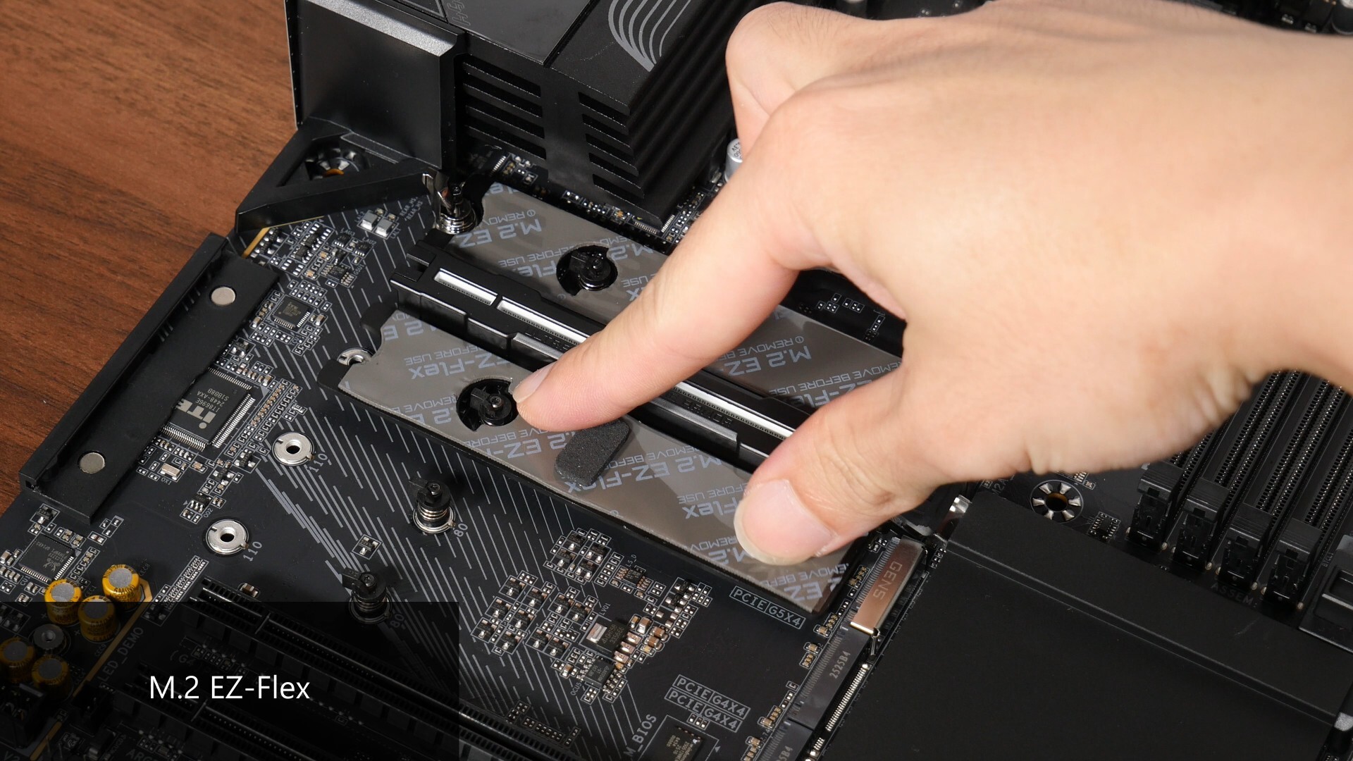 Gigabyte X870E AORUS ELITE X3D M.2 EZ-Flex