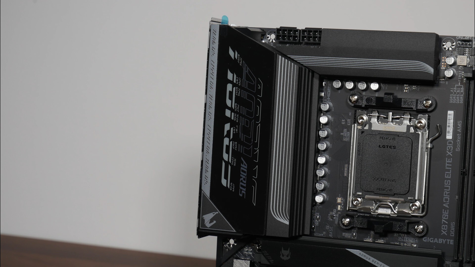 Gigabyte X870E AORUS ELITE X3D VRM