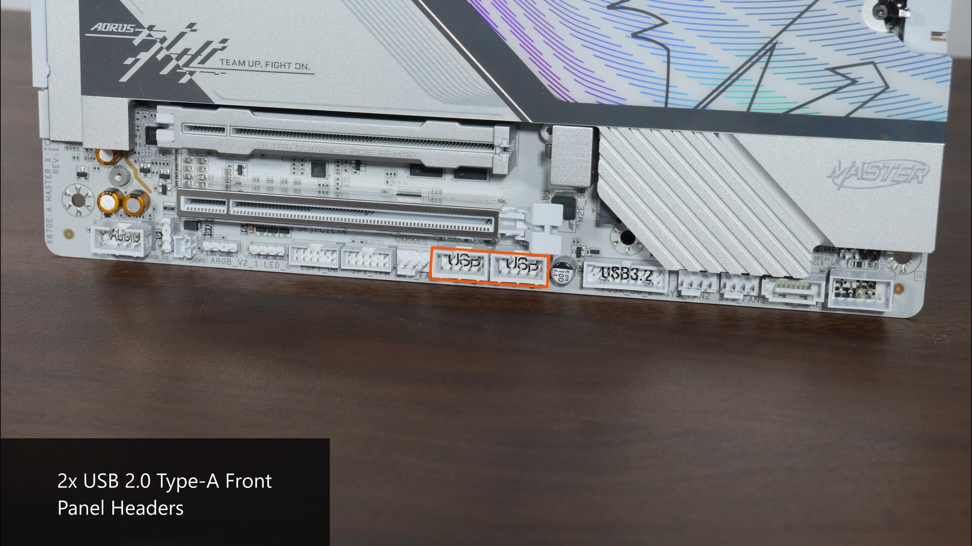 Gigabyte X870E AORUS MASTER X3D ICE Front Panel USB 2.0 Type-A