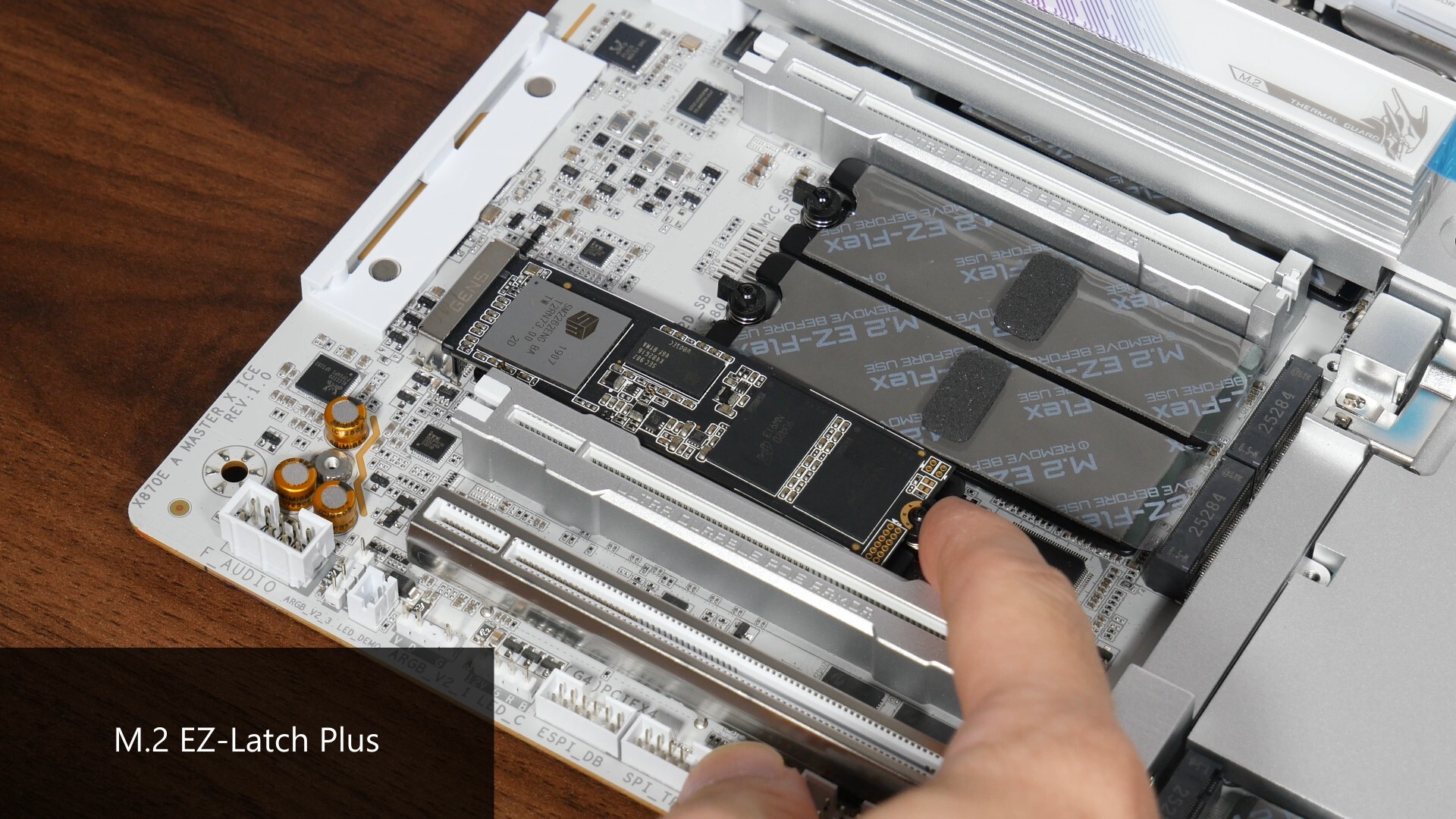 Gigabyte X870E AORUS MASTER X3D ICE M.2 EZ-Latch Plus