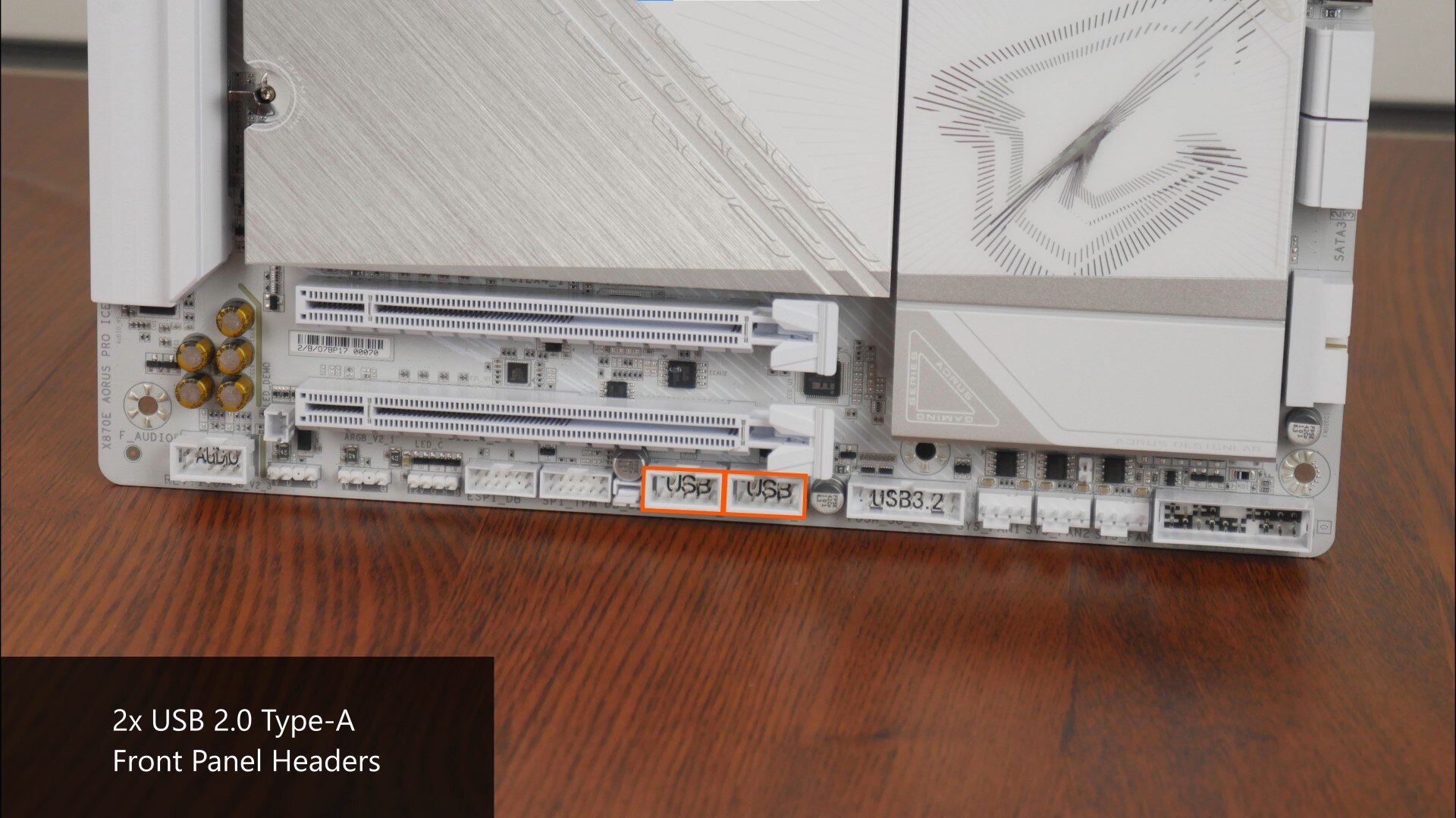 Gigabyte X870E AORUS PRO ICE FP USB 2.0 Type-A