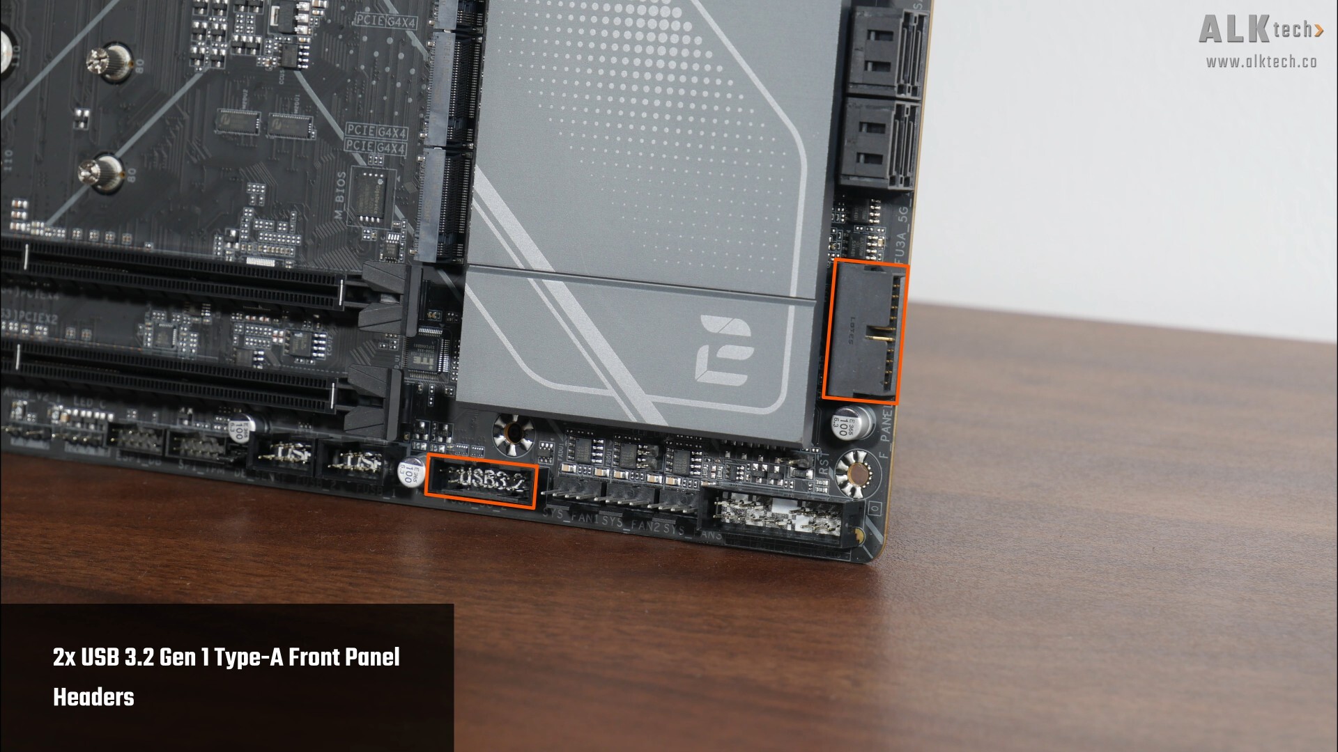 Gigabyte X870E EAGLE X3D WIFI7 Front Panel USB 3.2 Gen 1 Headers