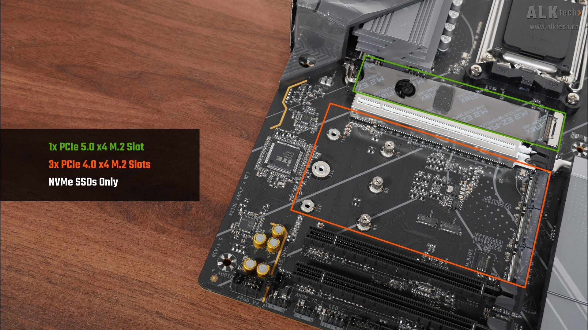 Gigabyte X870E EAGLE X3D WIFI7 M.2 Slots