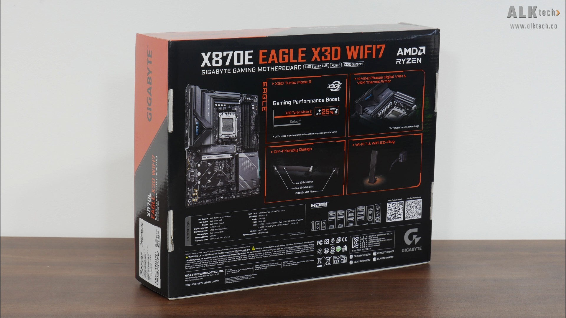 Gigabyte X870E EAGLE X3D WIFI7 Packaging (Rear)