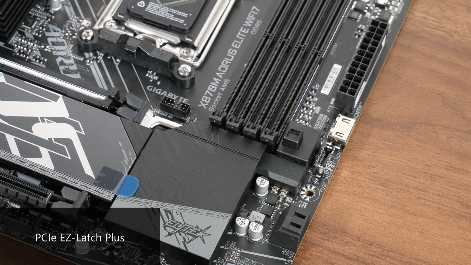 Gigabyte X870M AORUS ELITE WIFI7 PCIe EZ-Latch Plus