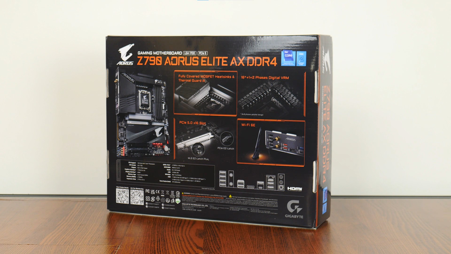 Gigabyte Z790 AORUS ELITE AX DDR4 Packaging (Rear)