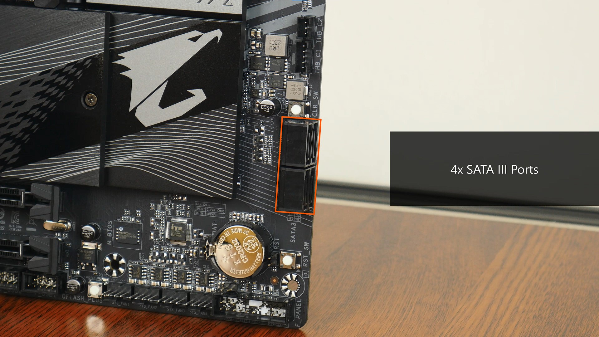 Gigabyte Z790 AORUS ELITE AX DDR4 SATA Ports