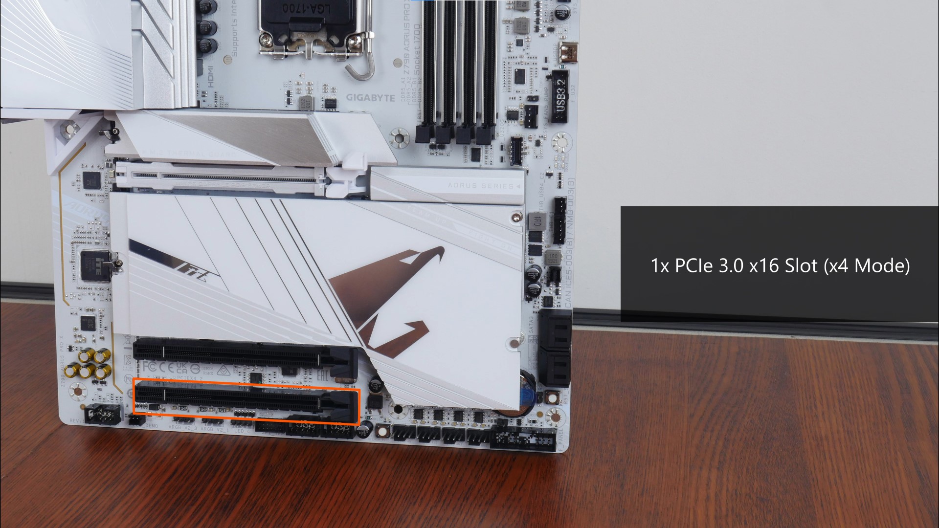 Gigabyte Z790 AORUS PRO X PCIe 3.0 x16 Slot