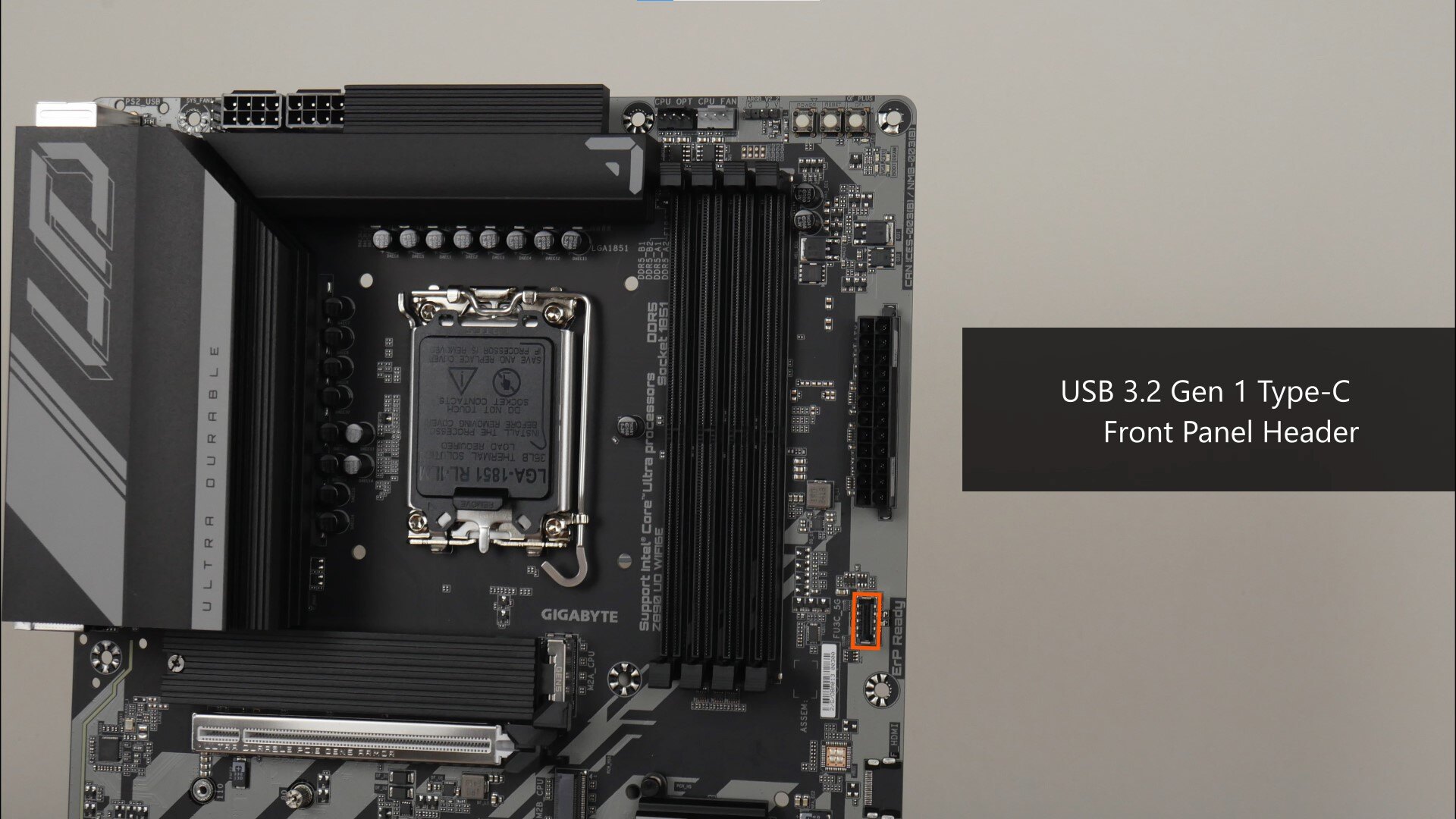 Gigabyte Z890 UD WIFI6E FP USB 3.2 Gen 1 Type-C