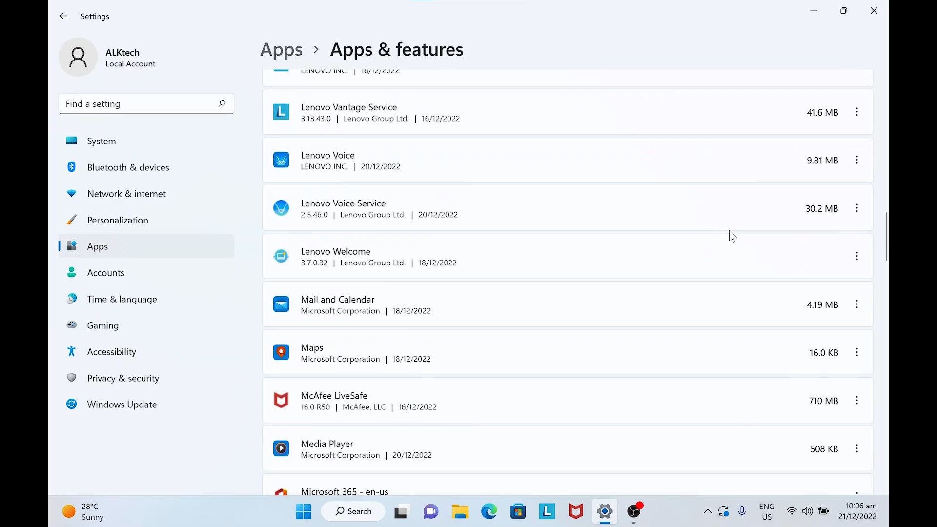 Lenovo Yoga Slim 7i Carbon 13IAP7 Preinstalled Apps