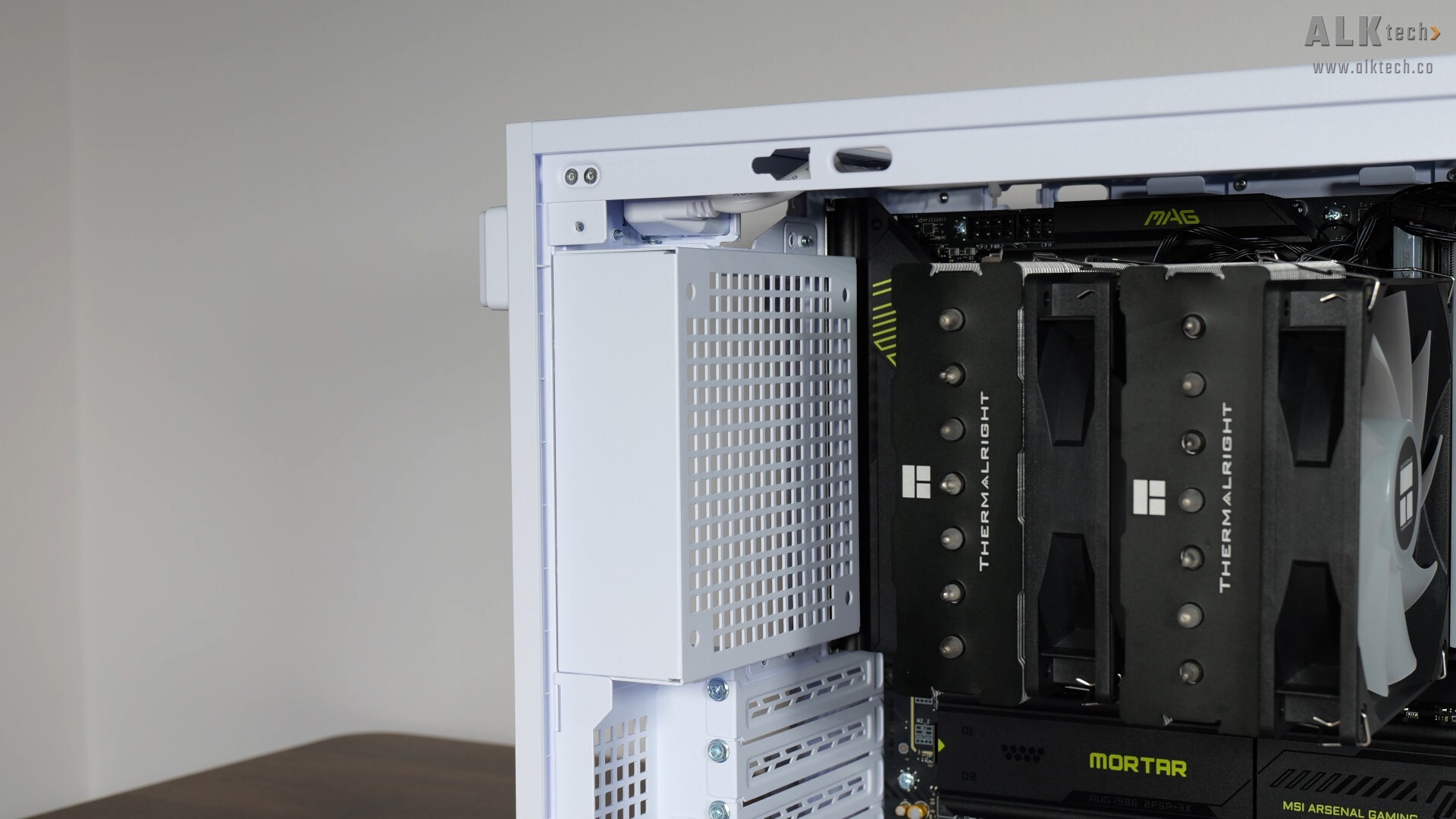 Lian Li B4-mATX Motherboard Installation (4)